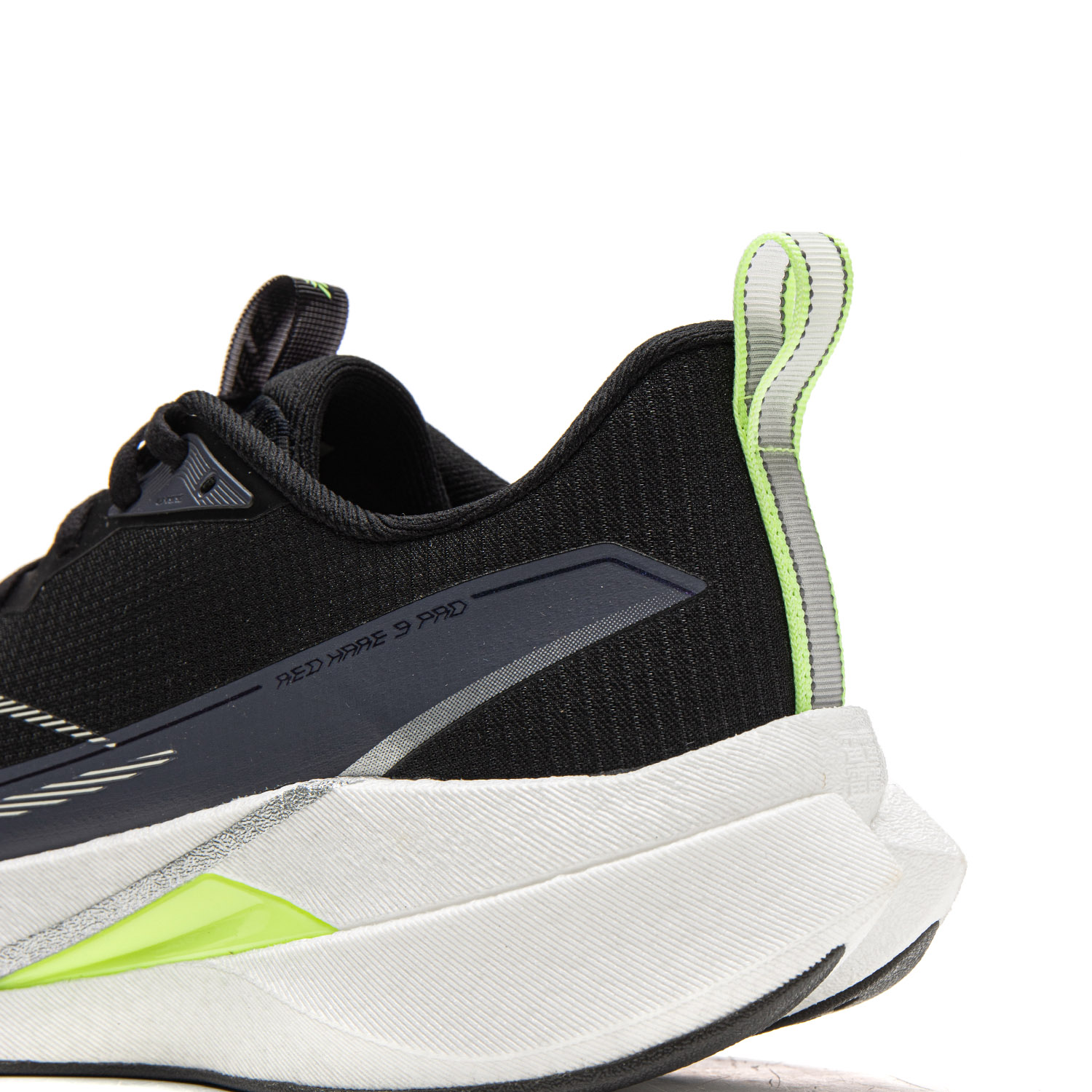 ARPW001-4 Кроссовки беговые Professional Running черный