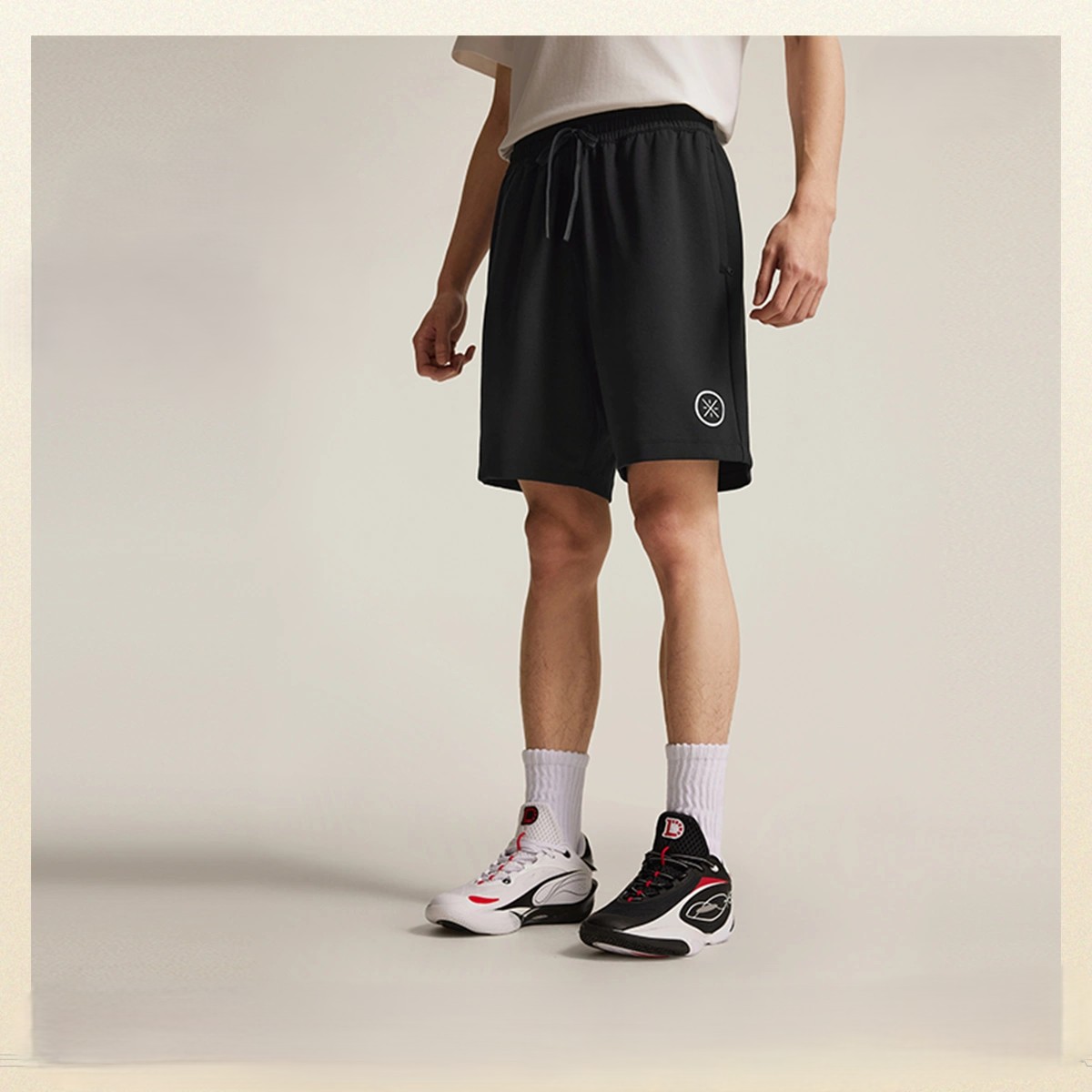 AKSV023-1 Шорты Wade Performance черный