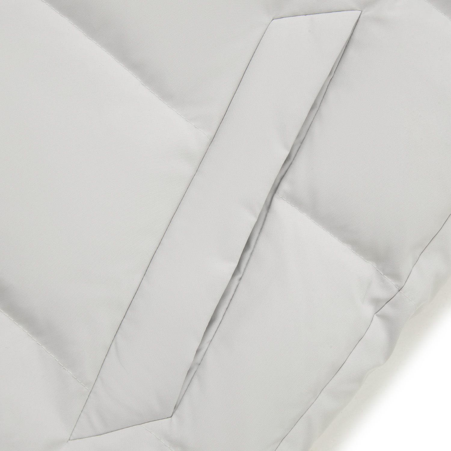 AYMV215-2 Пуховик Essentials серый