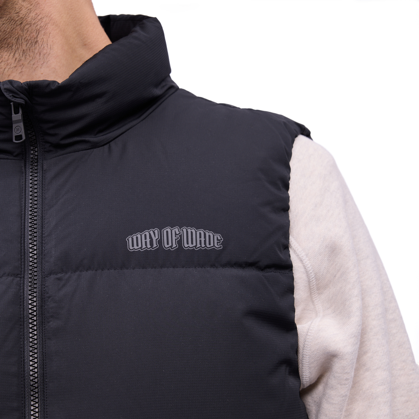 AMRV079-1 Жилет пуховый Wade Lifestyle черный