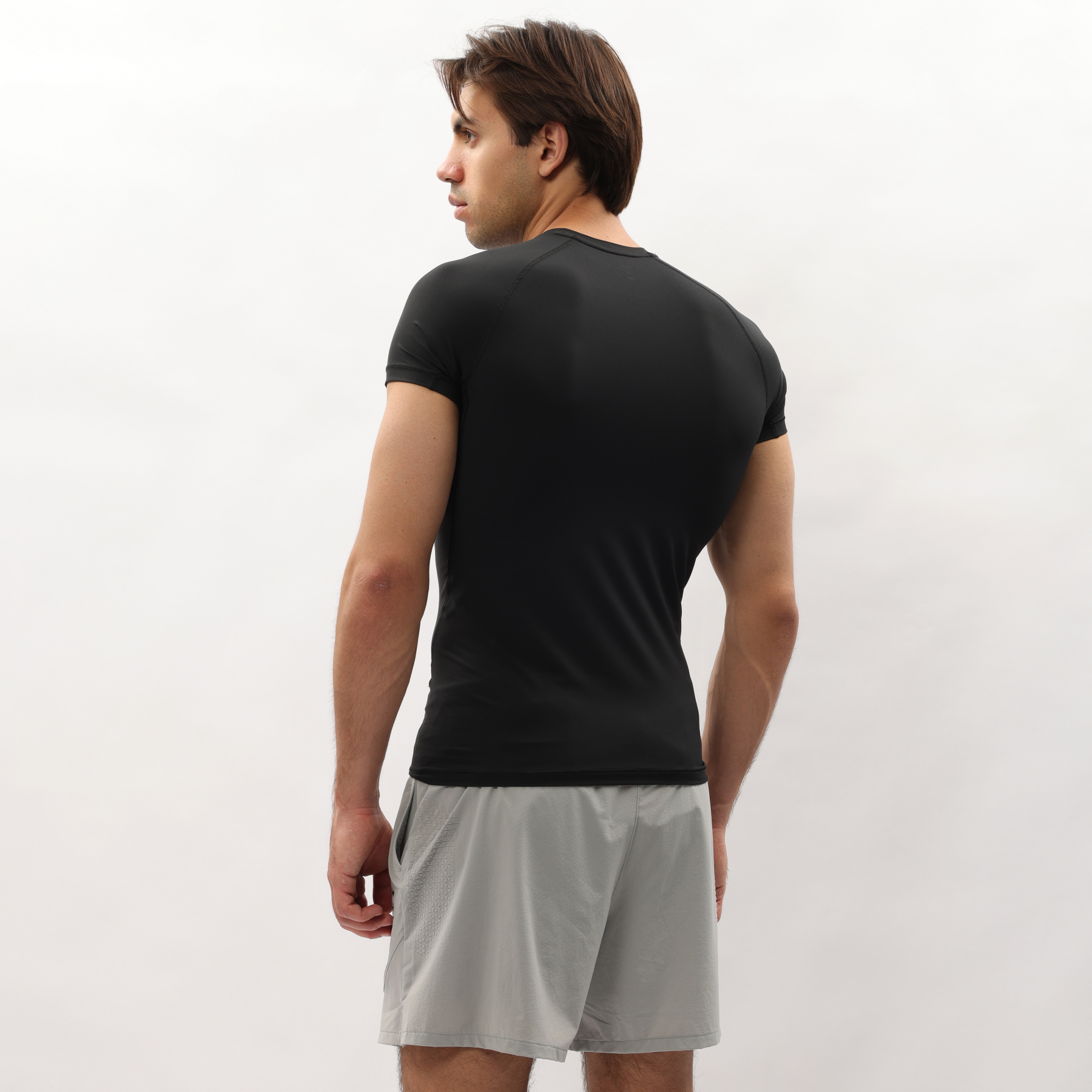 AUDV039-1 Футболка Workout черный