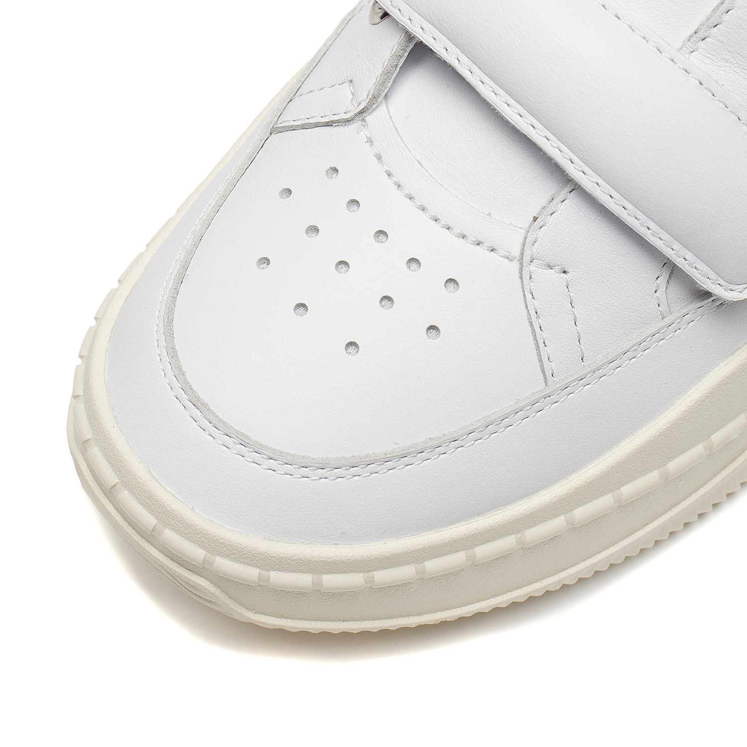 AGCT058-1 Кроссовки Blank белые