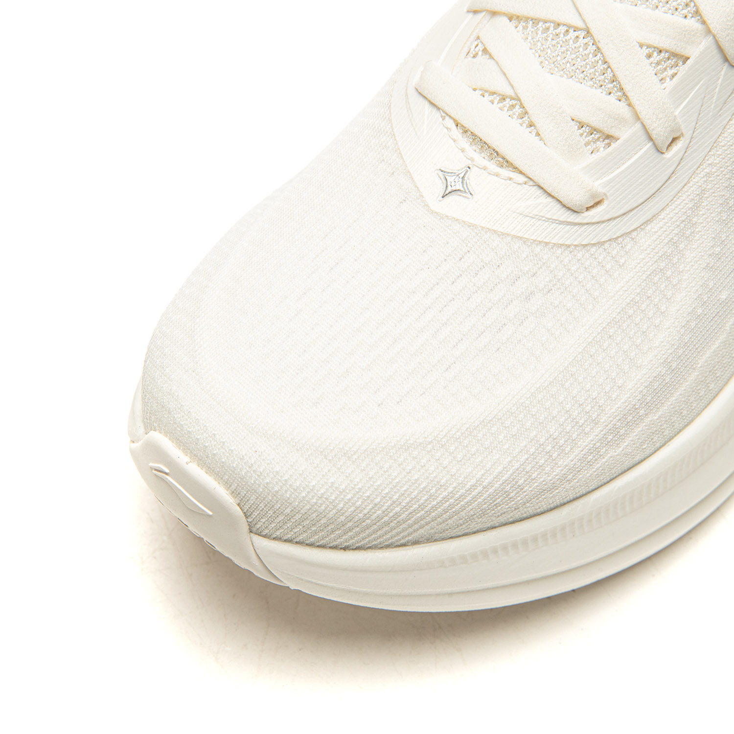 ARHW020-1 Кроссовки беговые Professional Running белый