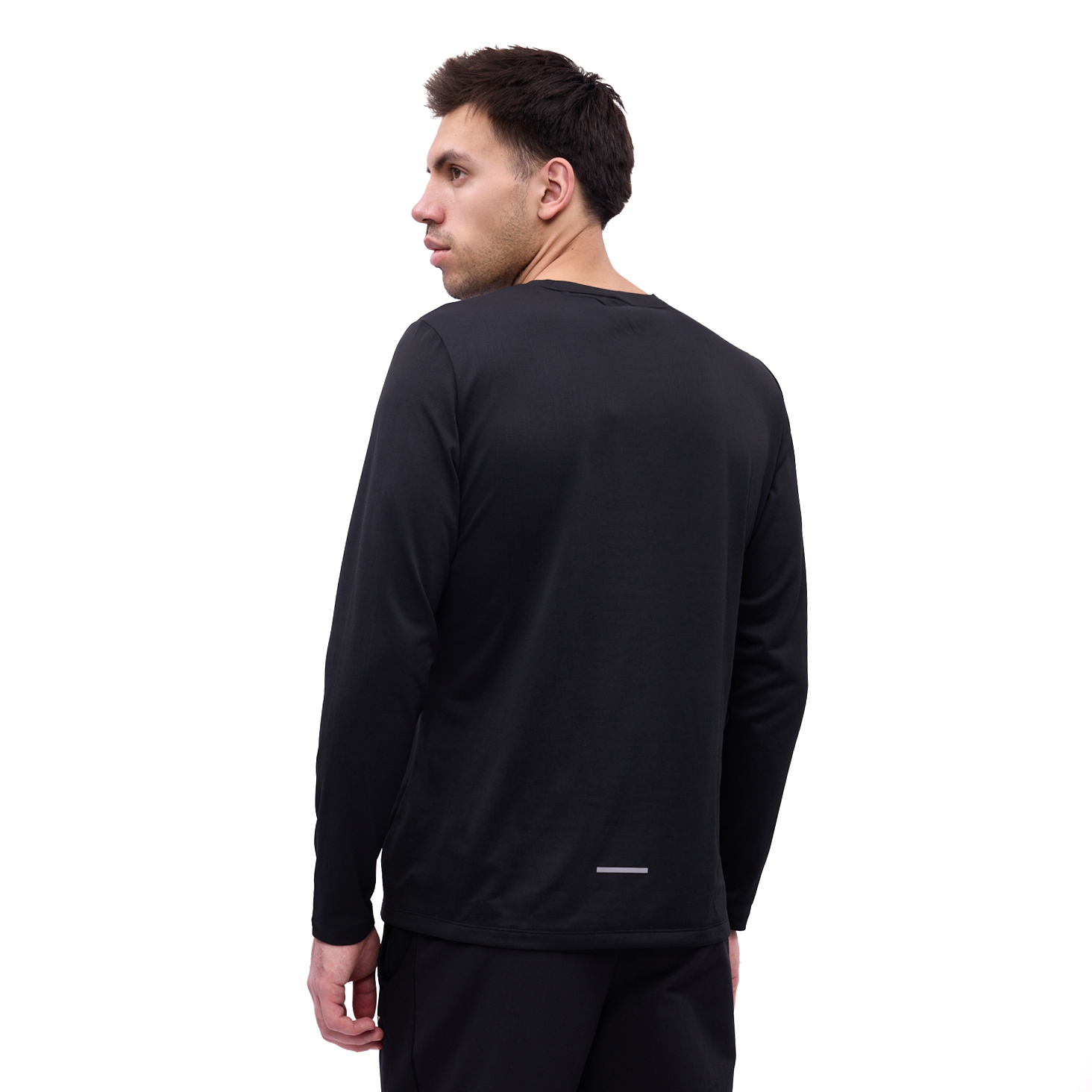 ATLV217-5 Лонгслив Trail Running черный