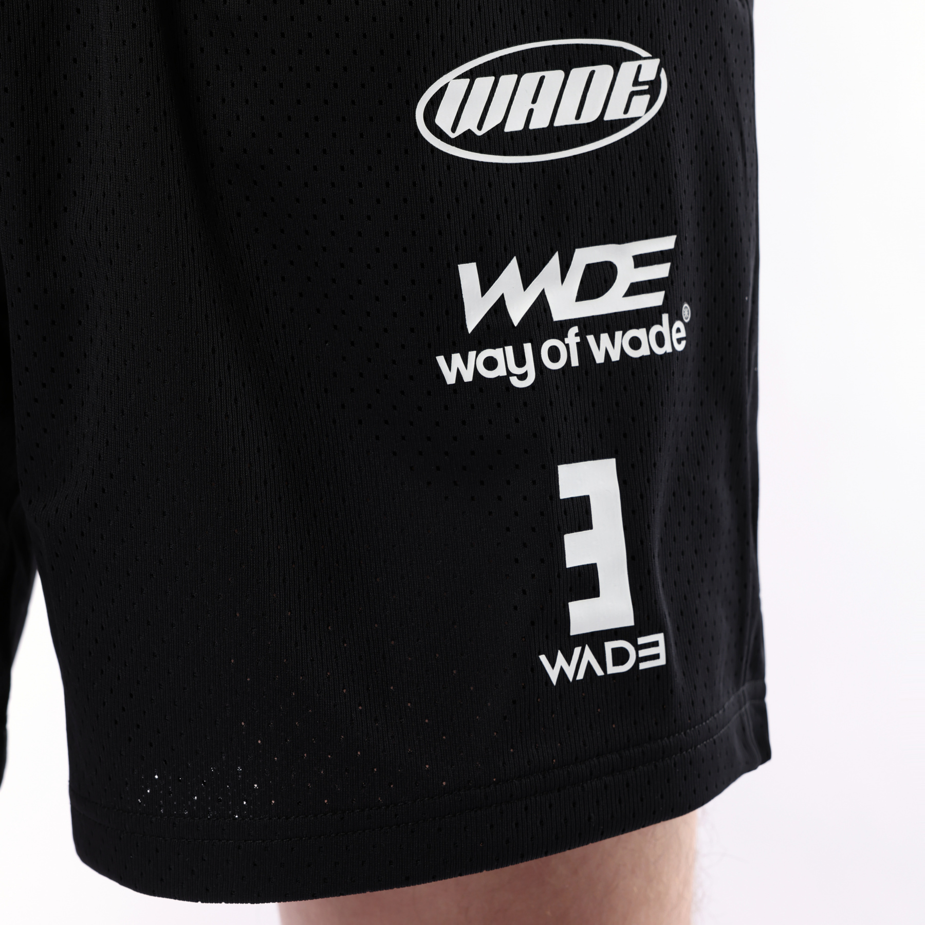 AAPV051-1 Шорты спортивные Wade Performance черный