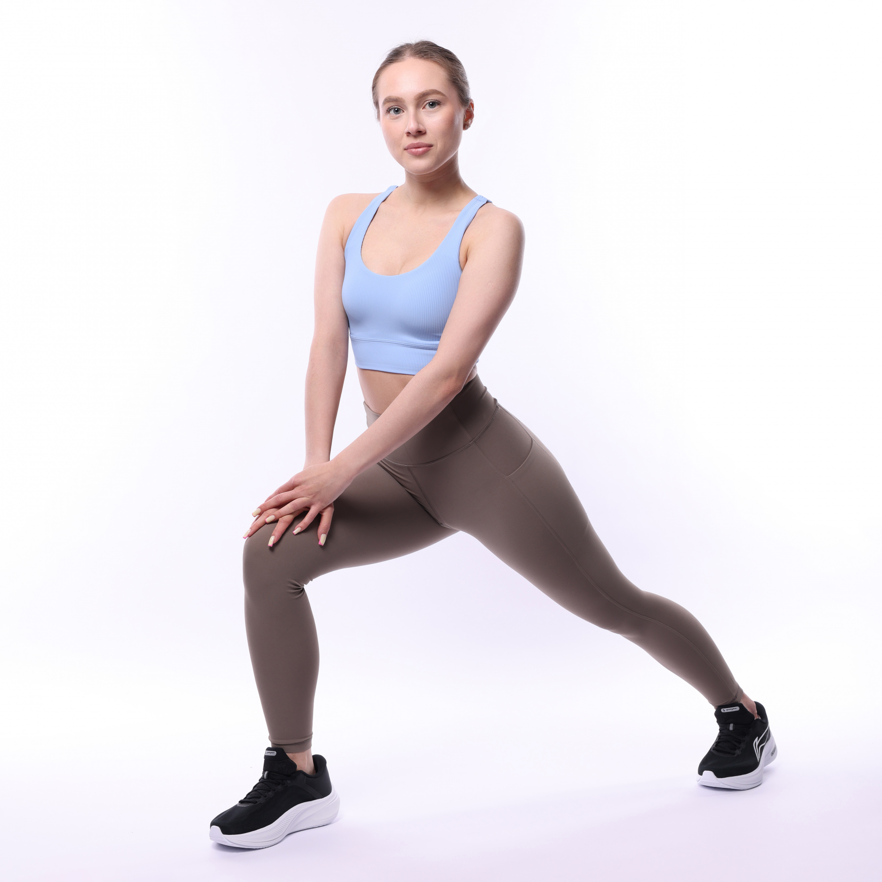 AULV048-4 Тайтсы Yoga коричневый