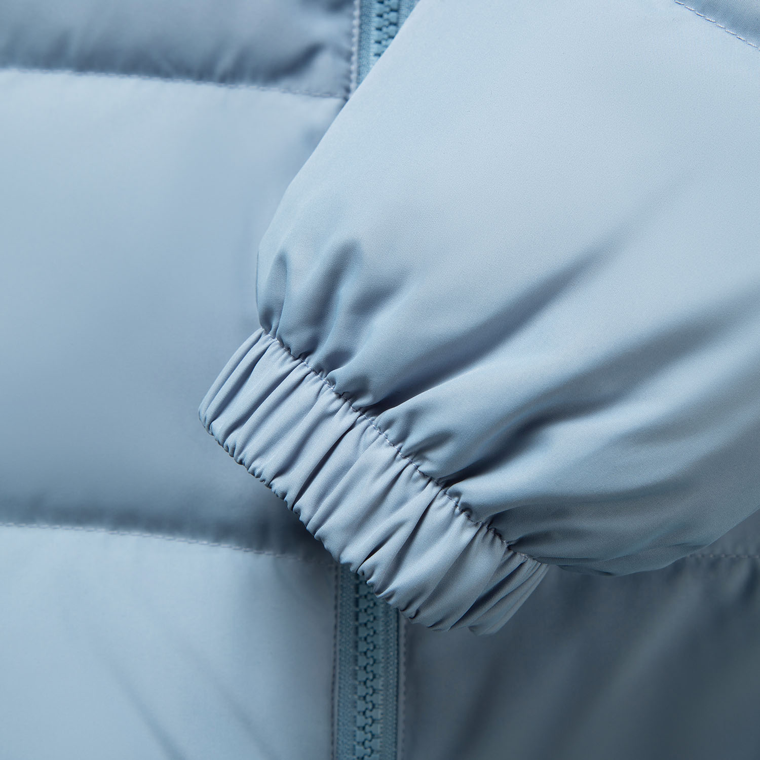 AYMV215-6 Пуховик Essentials синий