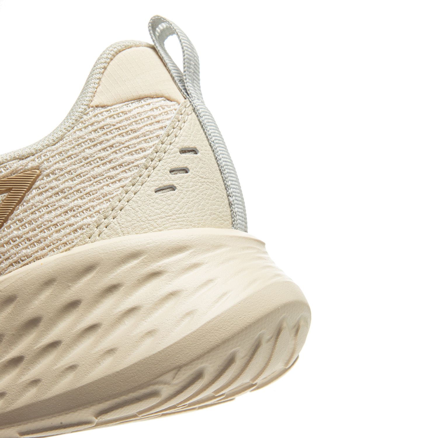 ARSV060-1 Кроссовки Light Cloud белый