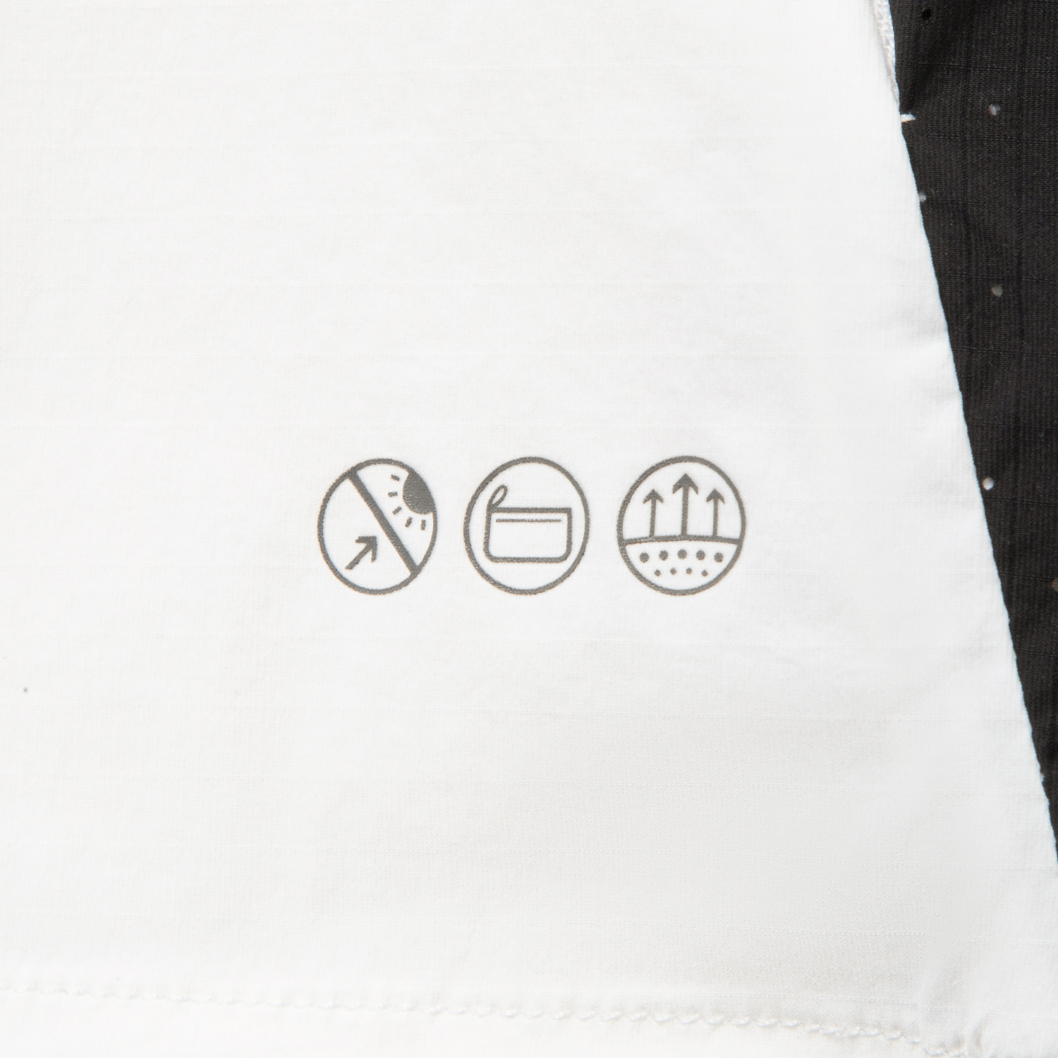 AFDVA93-4 Ветровка Jogging белый / черный