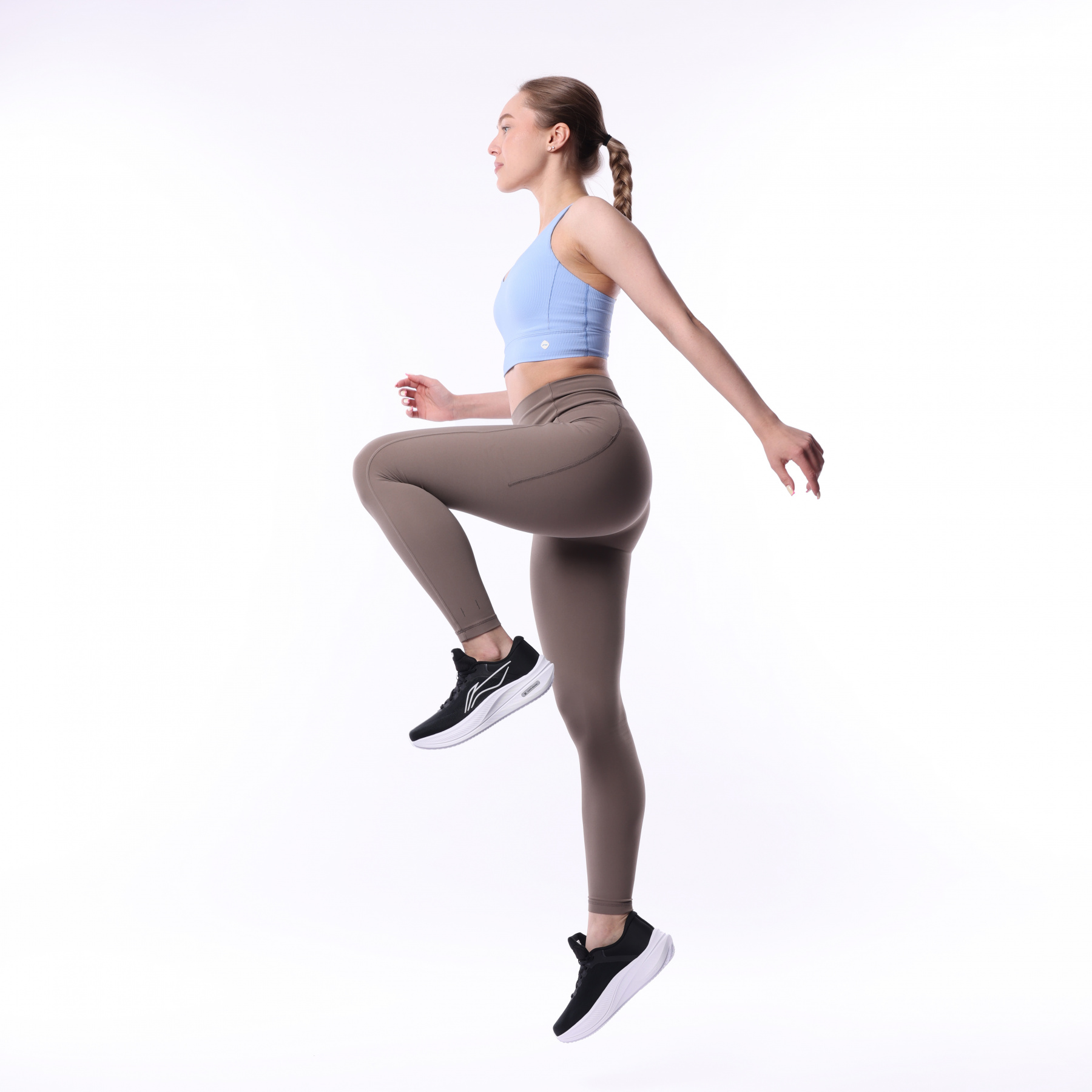 AULV048-4 Тайтсы Yoga коричневый