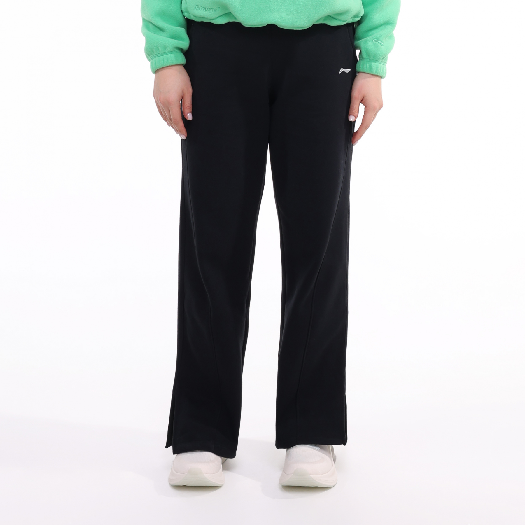 AKLU548-2 Брюки спортивные Workout черные