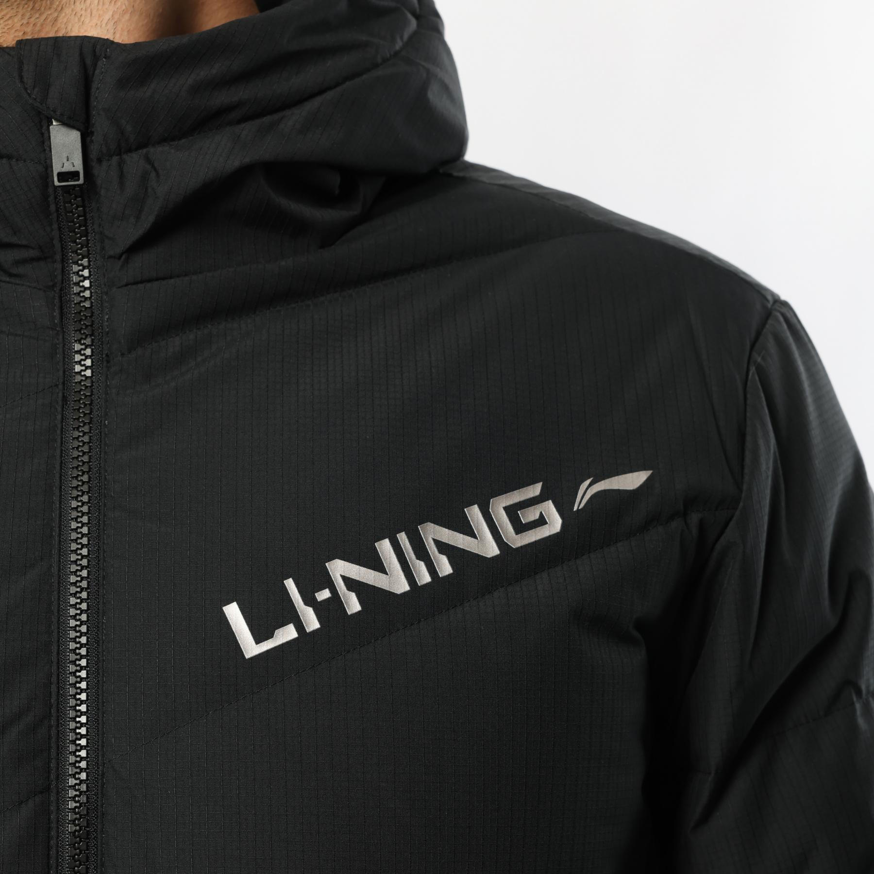 AYMU079-1 Пуховик Active черный