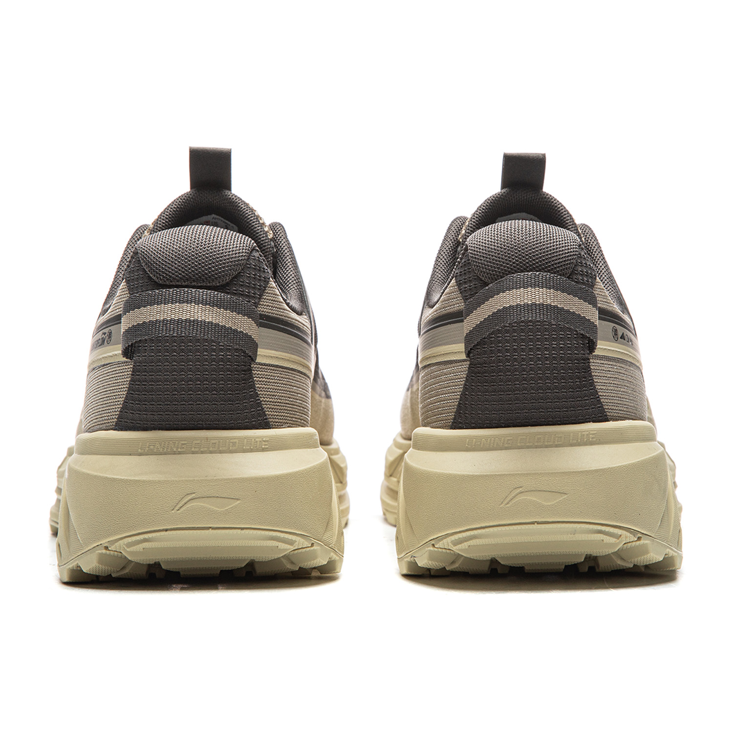 AHTW007-1 Кроссовки Outdoor AXJ Stride 2 серый