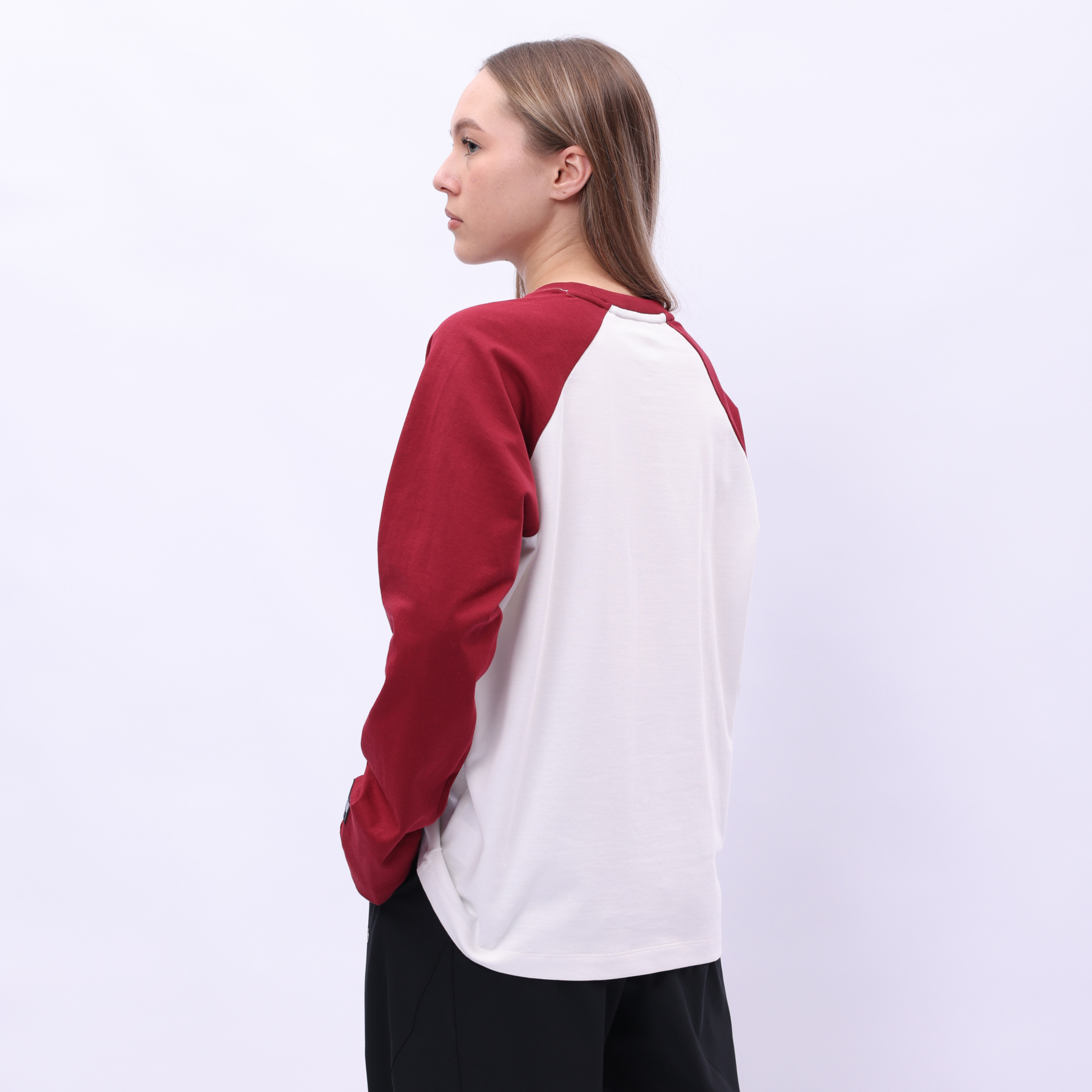 AHSV010-3 Лонгслив Heritage молочный