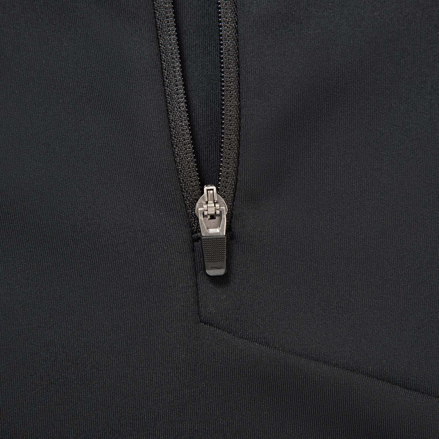 ATLV313-4 Лонгслив Workout черный