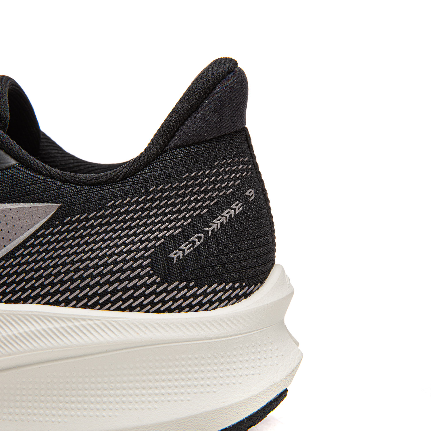 ARPW004-4 Кроссовки беговые Professional Running черно-белый