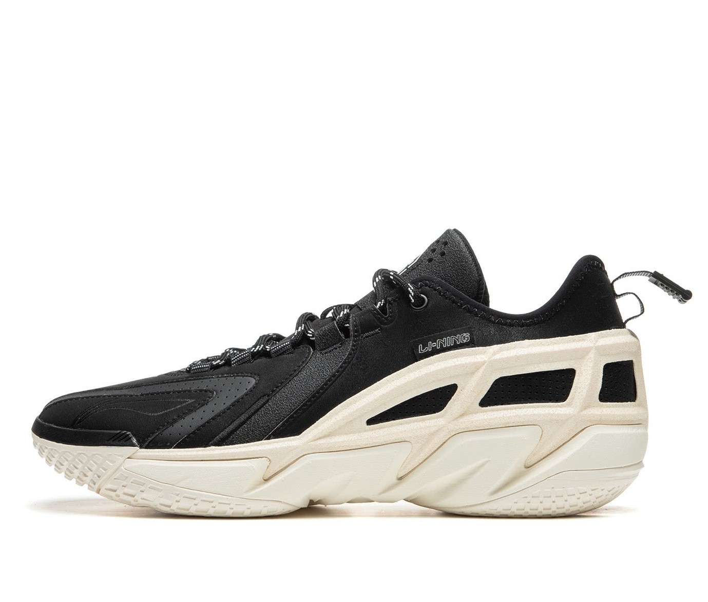 ABFU049-2 Кроссовки баскетбольные Badfive 4.5 белые