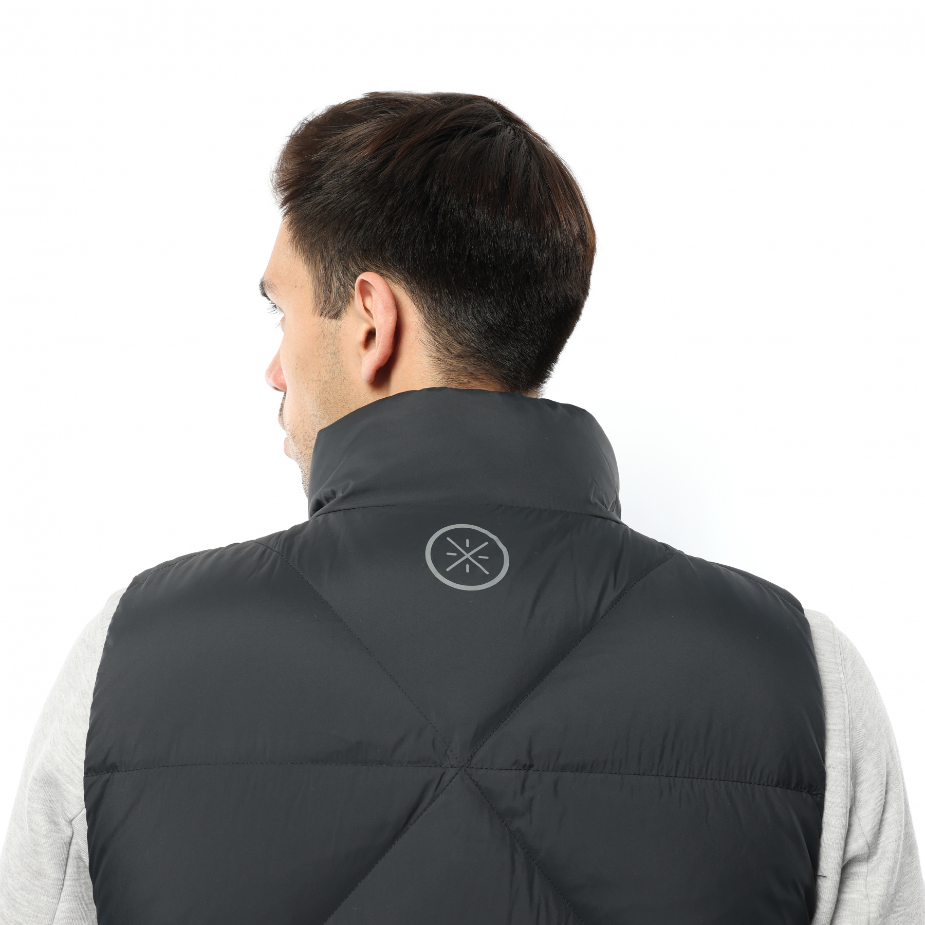 AMRV105-1 Жилет пуховый Wade Performance черный