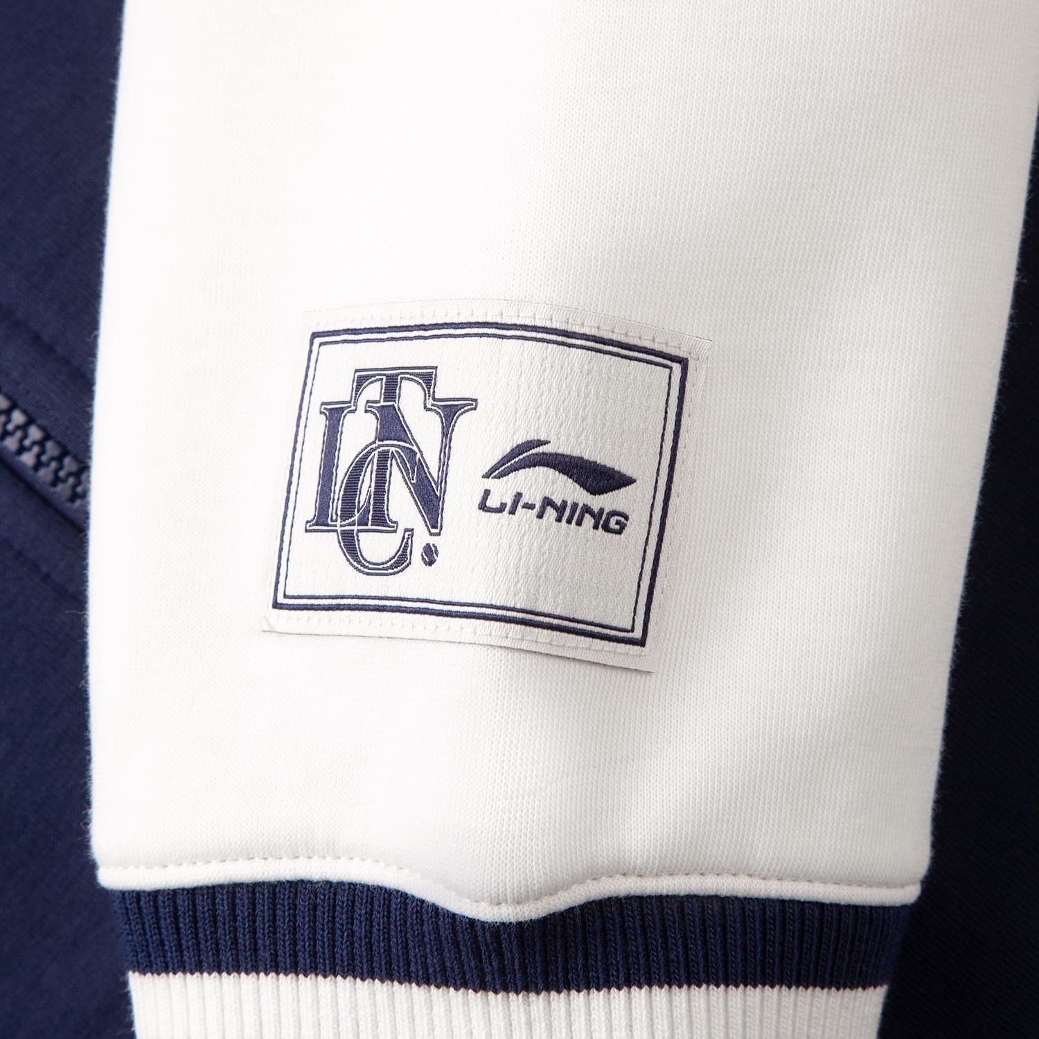 AFDVA73-1 Куртка Sports Style мульти