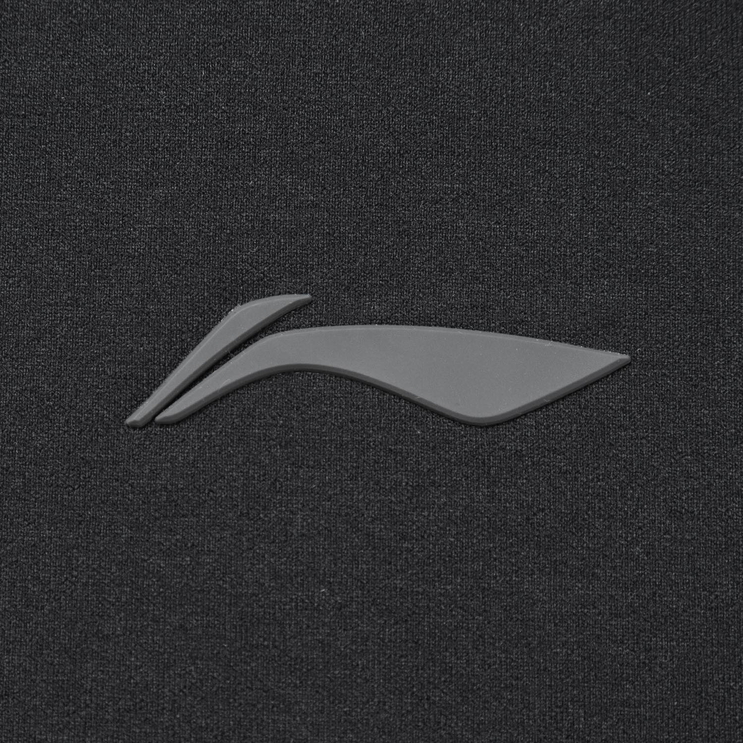 AWDV975-3 Куртка Essentials черный