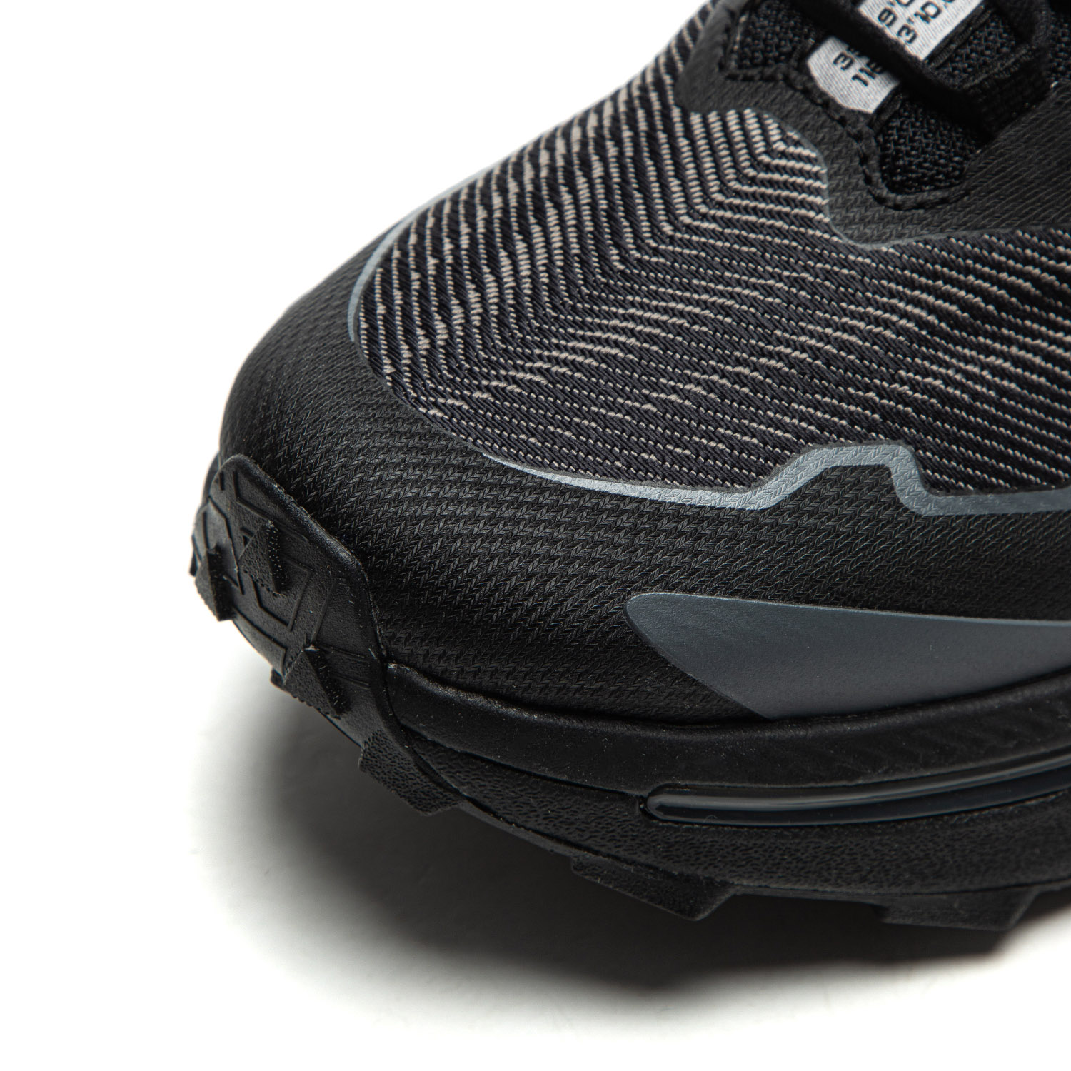 ARNV015-8 Кроссовки трейловые Ben Xiao черный