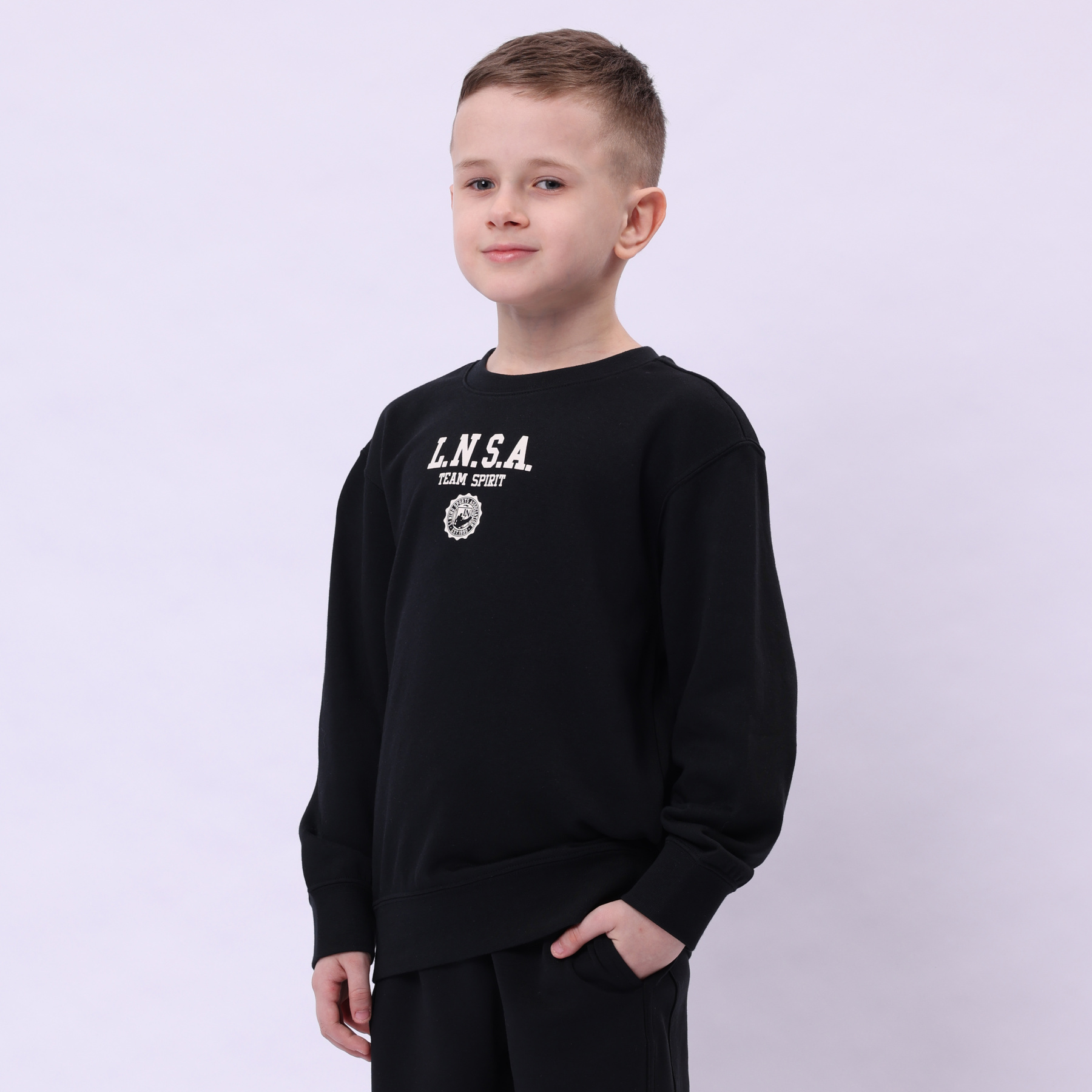 YWDU129-4 Свитшот Lifestyle черный