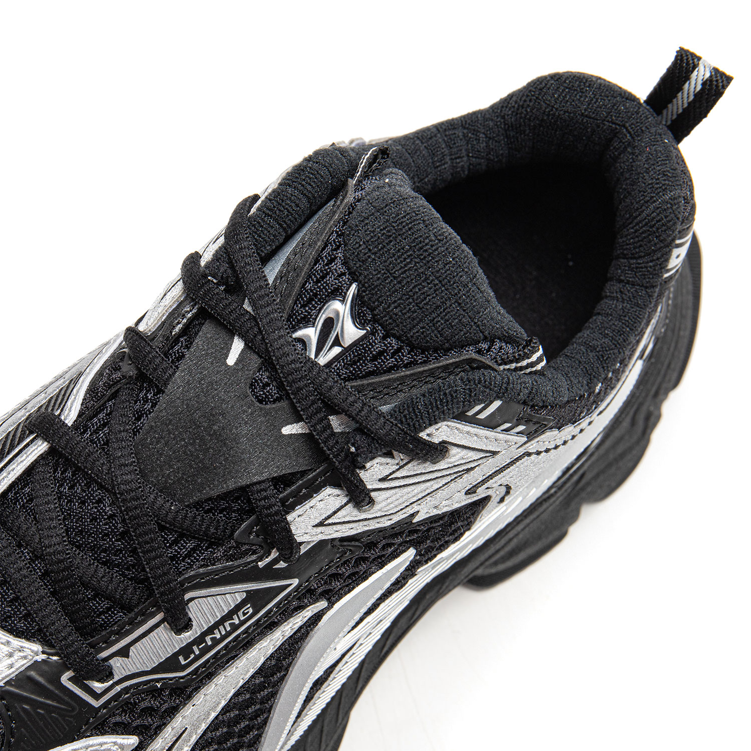 AGLW078-3 Кроссовки L2K черный / серый