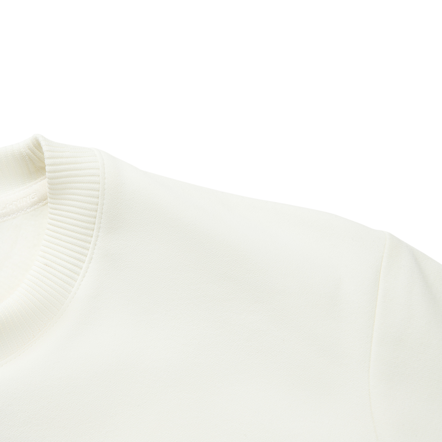 AWDV964-2 Футболка Essentials белый