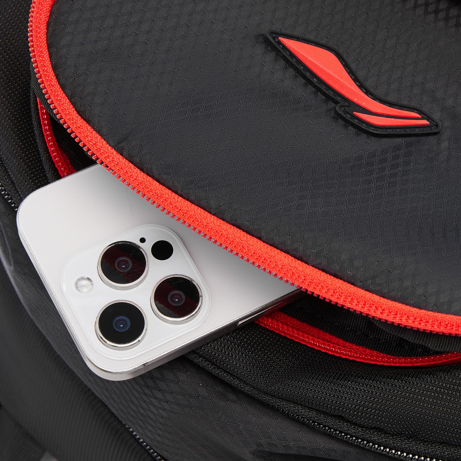 ABSV221-1 Рюкзак Essentials черный