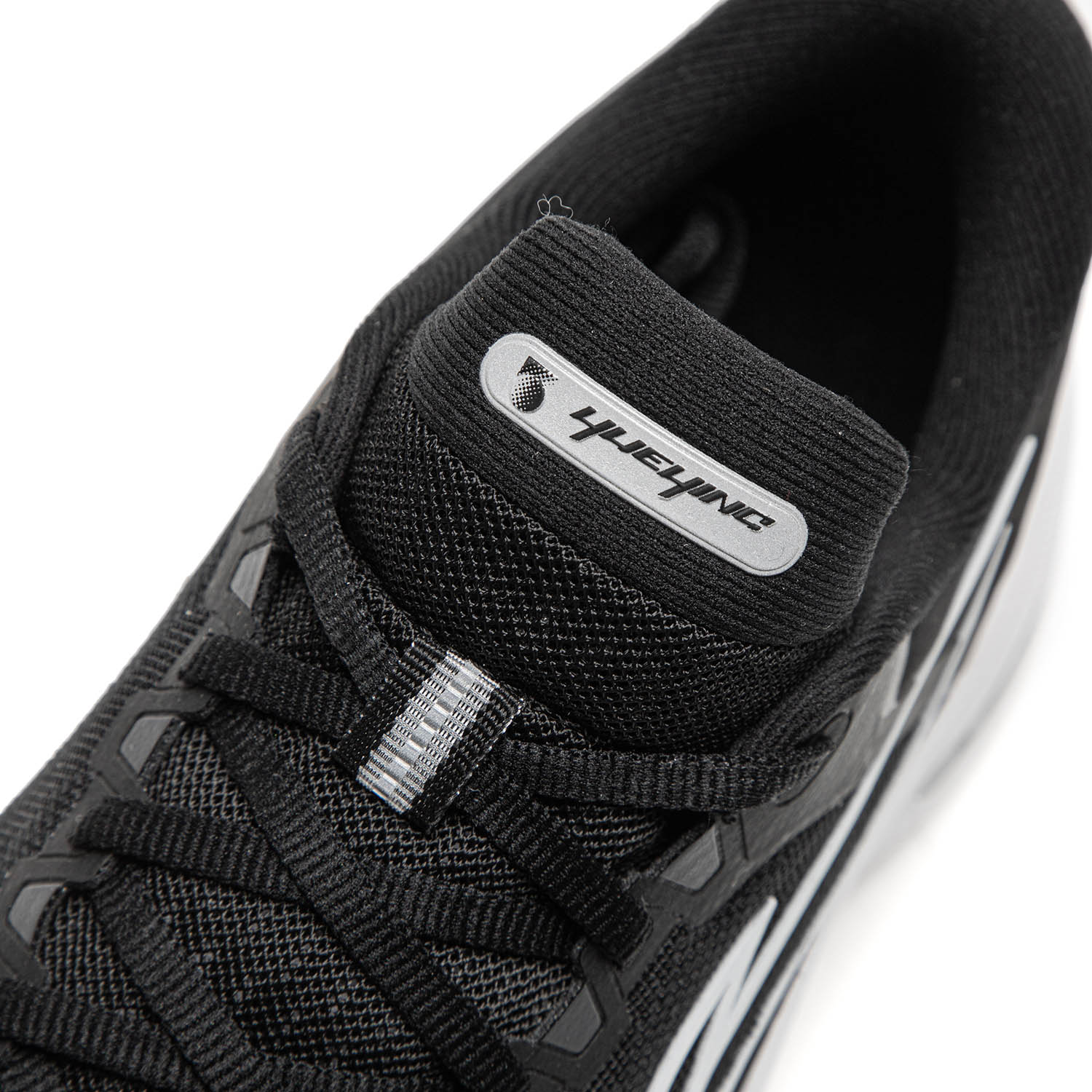 ARHV016-3 Кроссовки беговые Yueying 5 черный