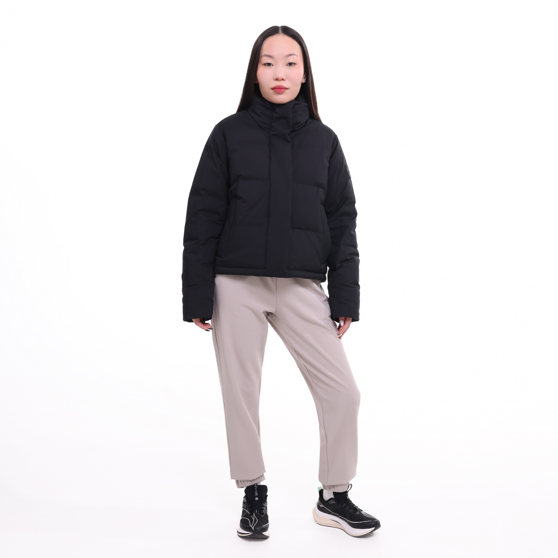 AYMU102-2 Пуховик Essentials черный