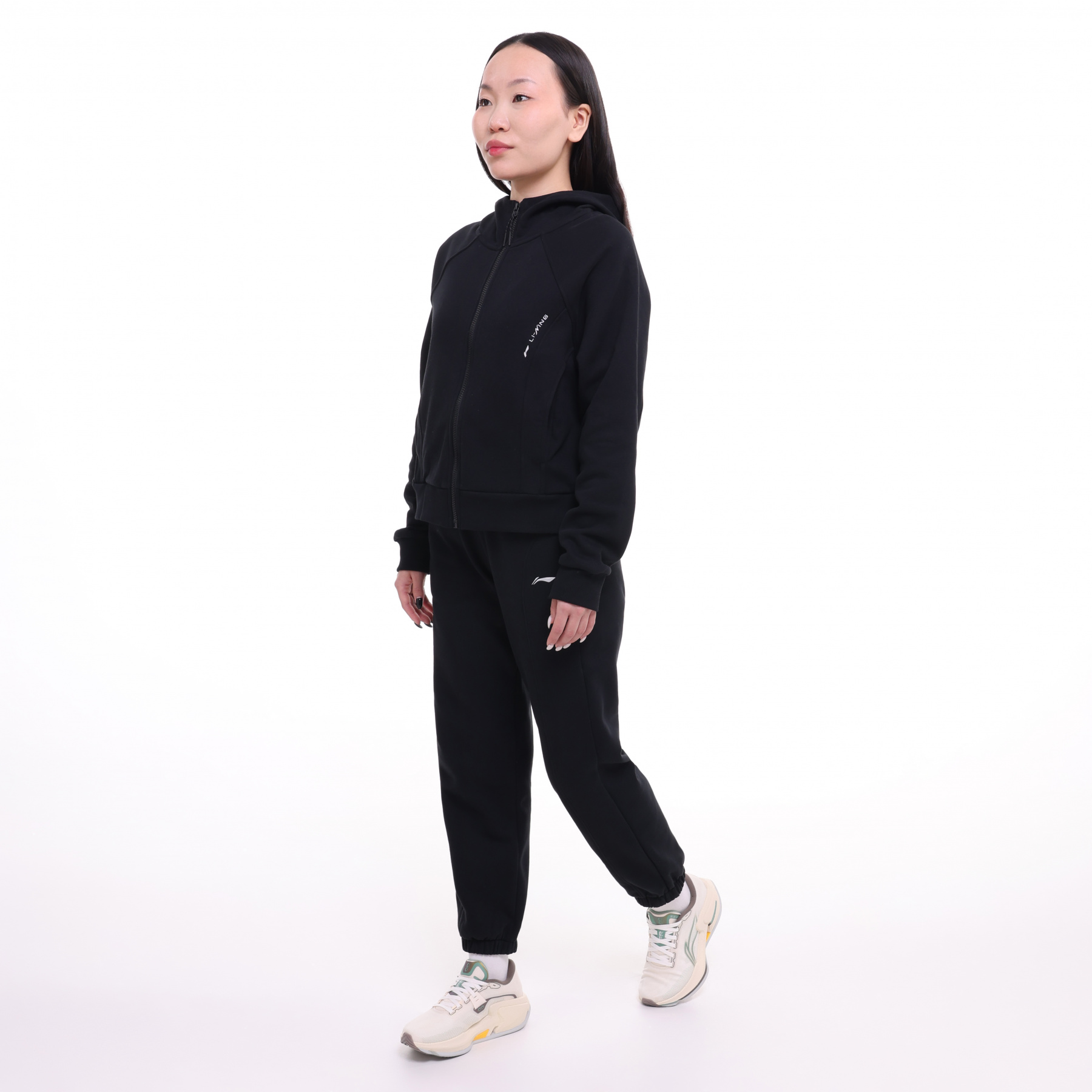 AWDU562-5 Худи Workout черное