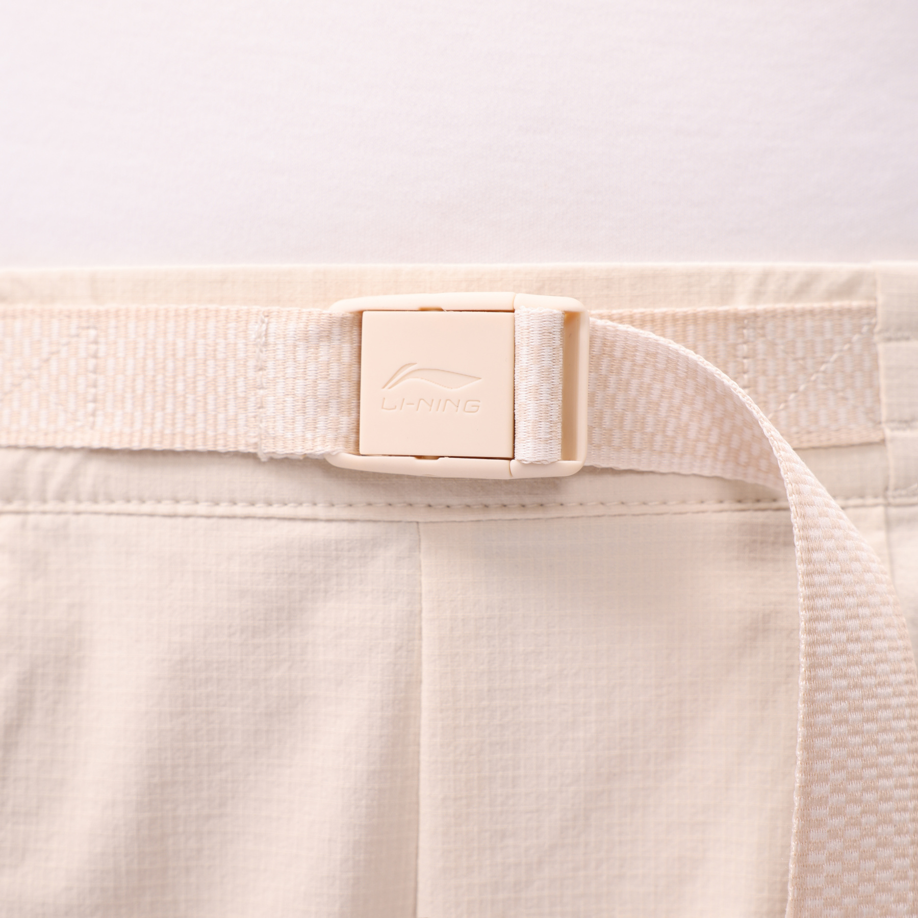 AKSV538-1 Шорты Cross зеленый