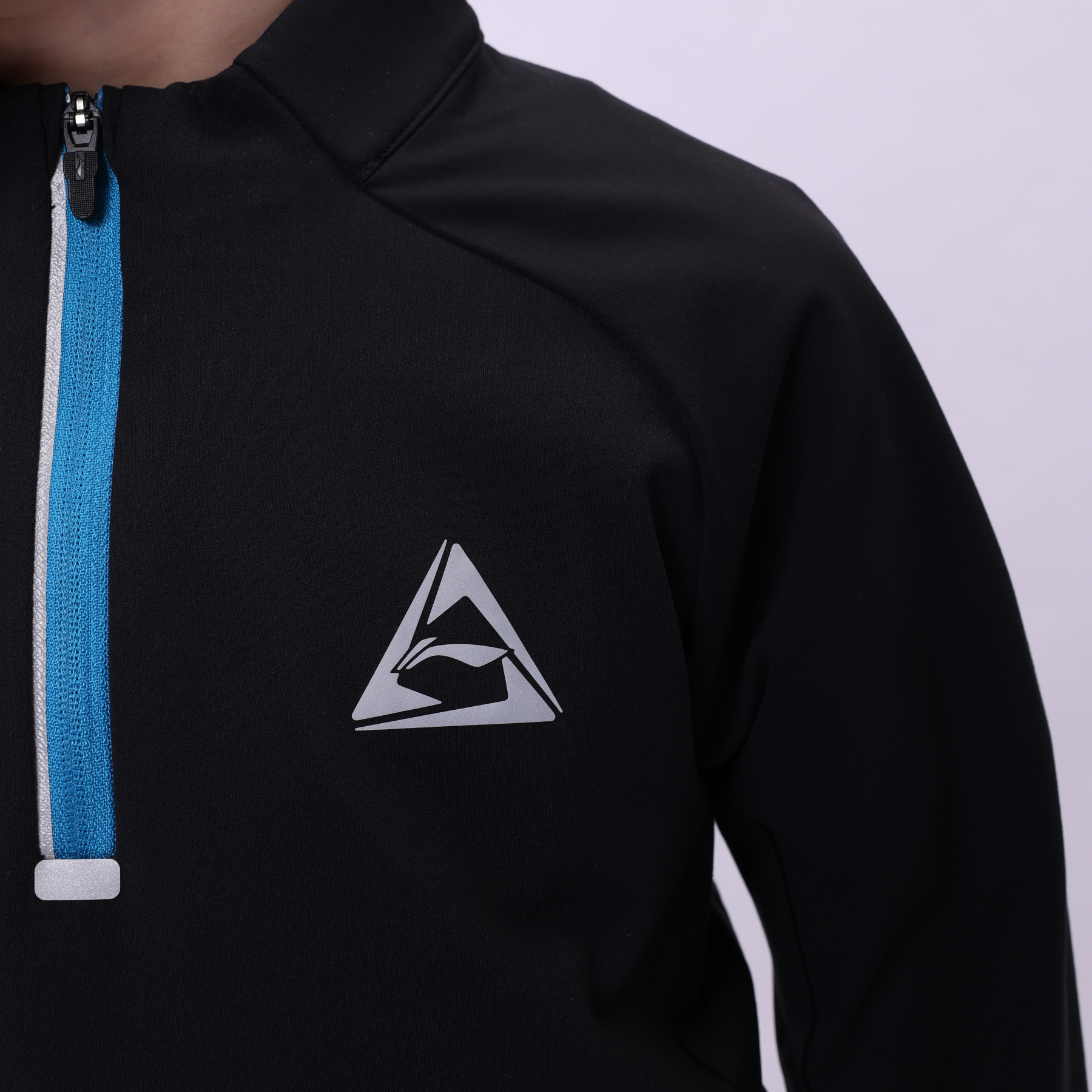 YWYU011-4 Professional Sports Knit Sports Coat Black