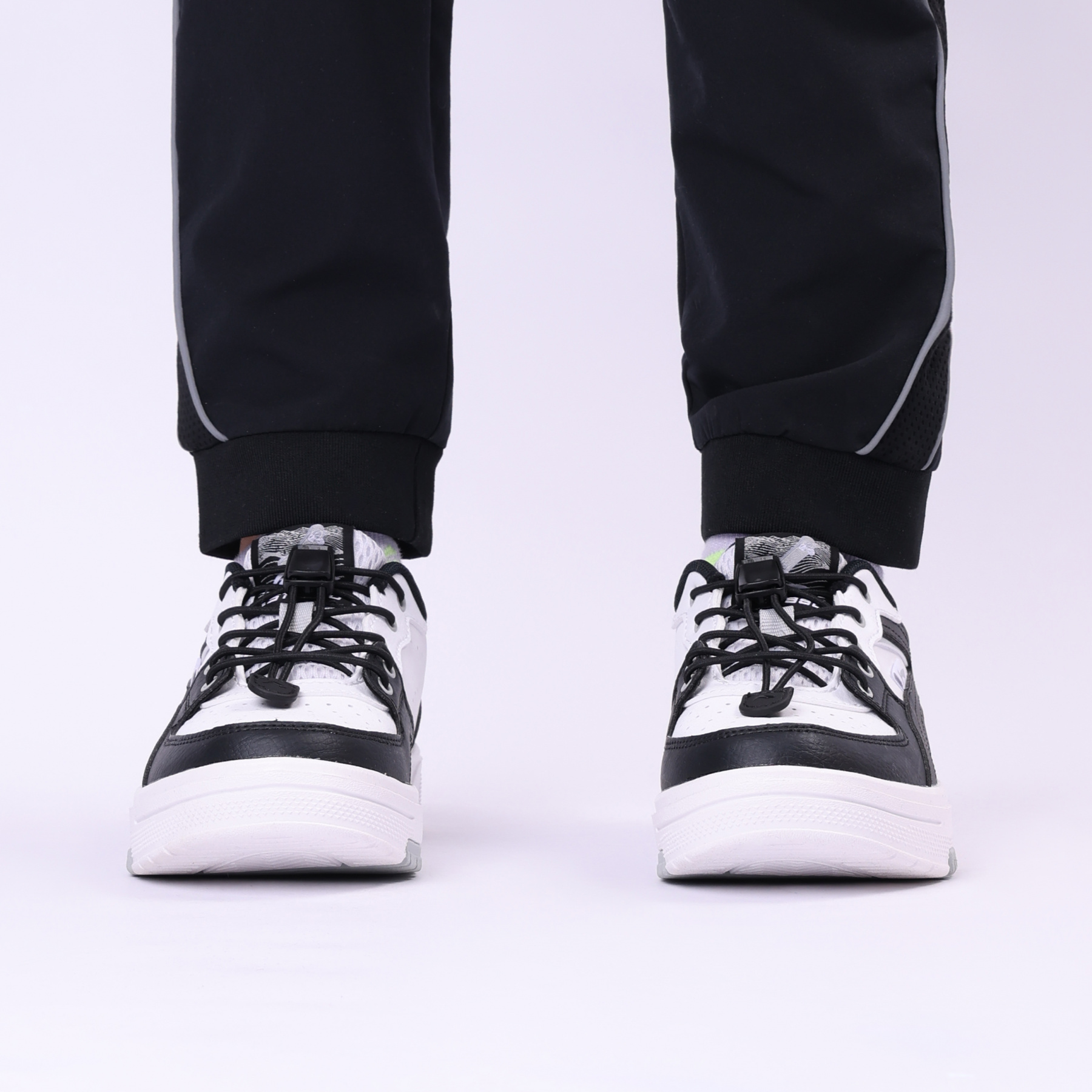 YKCU126-15 Кроссовки Lifestyle черные