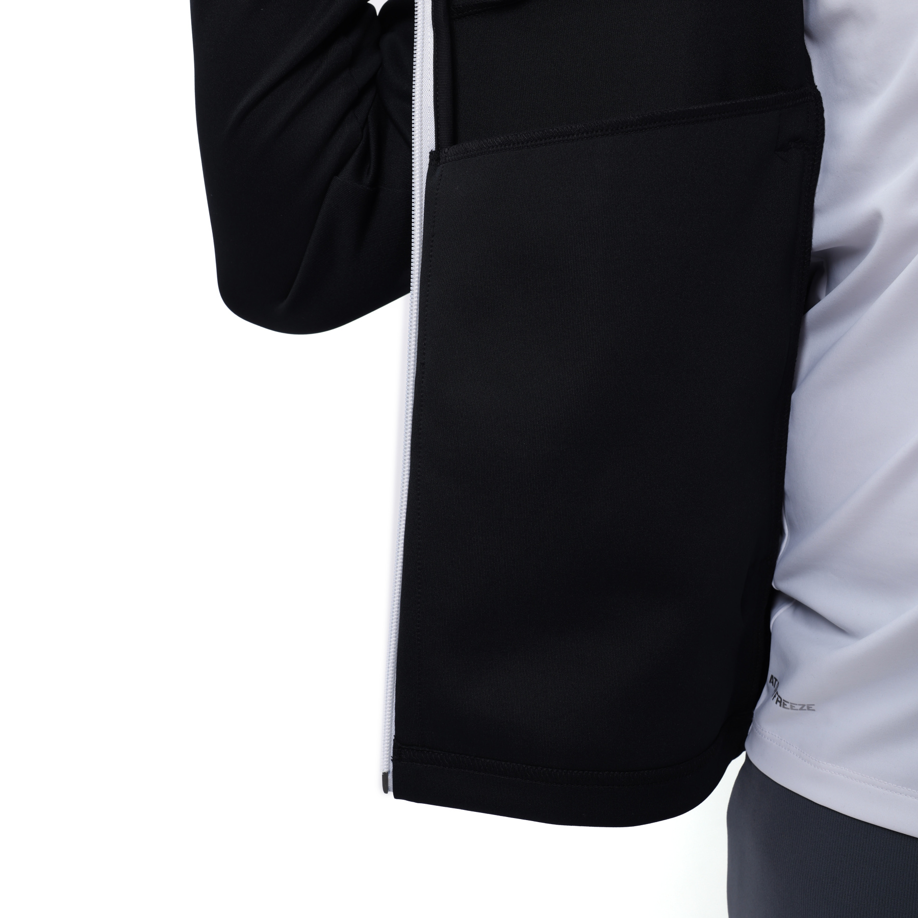 AFDW531-3 Куртка Essentials черный