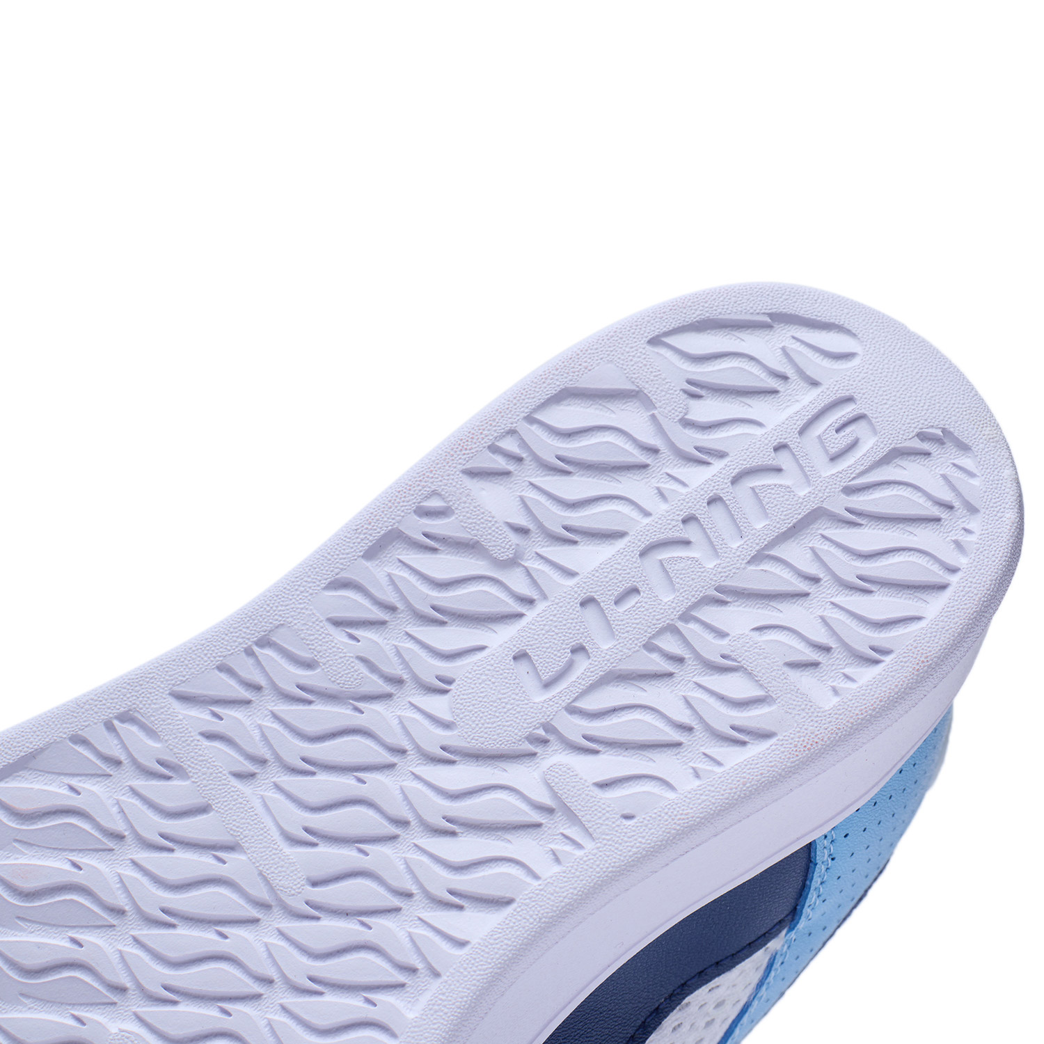 YKCT070-3 Кроссовки