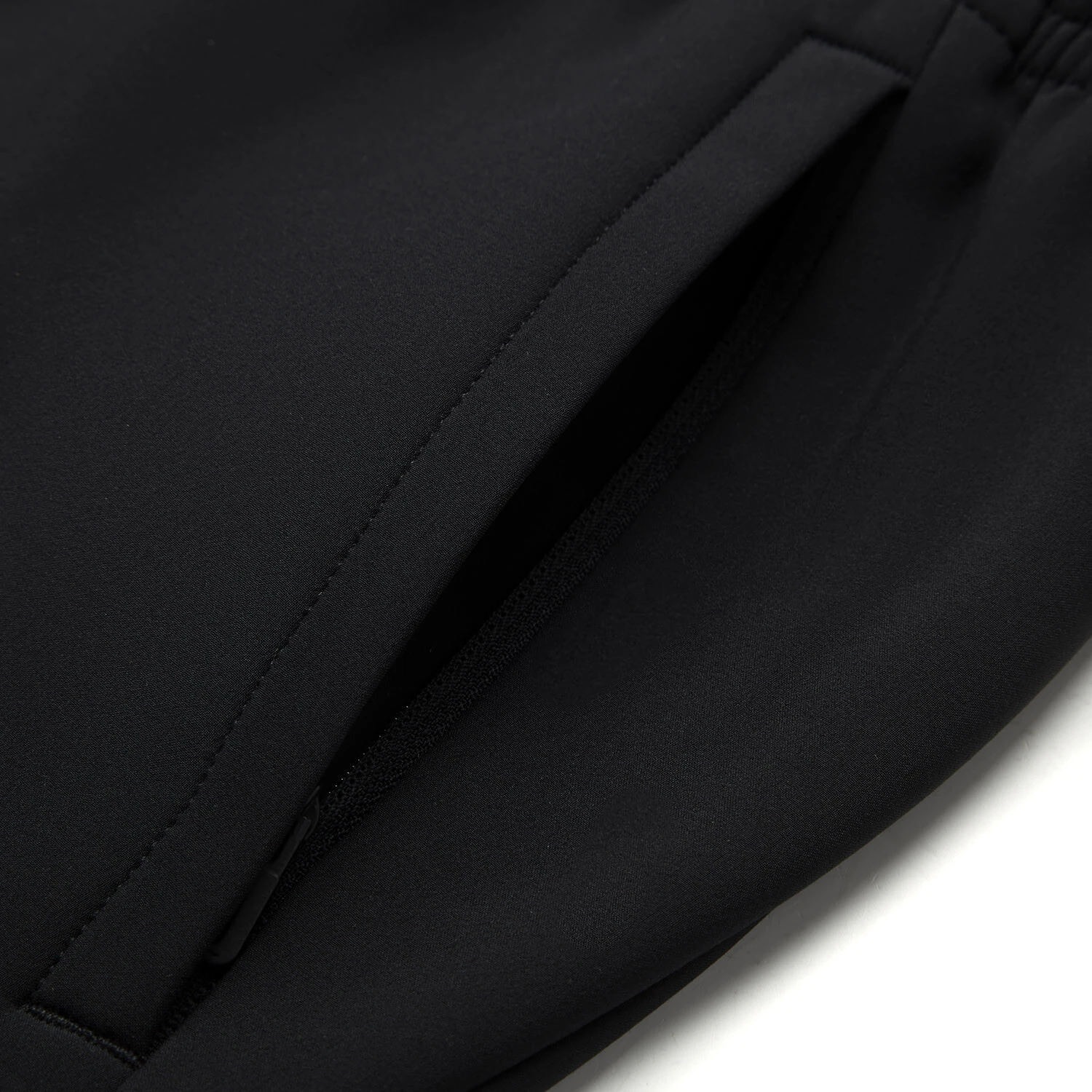 AYKU523-1 Брюки спортивные Essentials черный