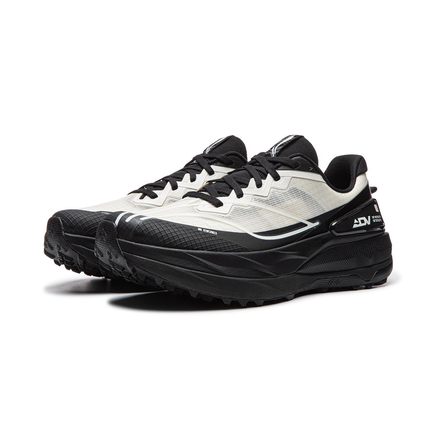 ARNW009-14 Кроссовки беговые Professional Running белый / черный