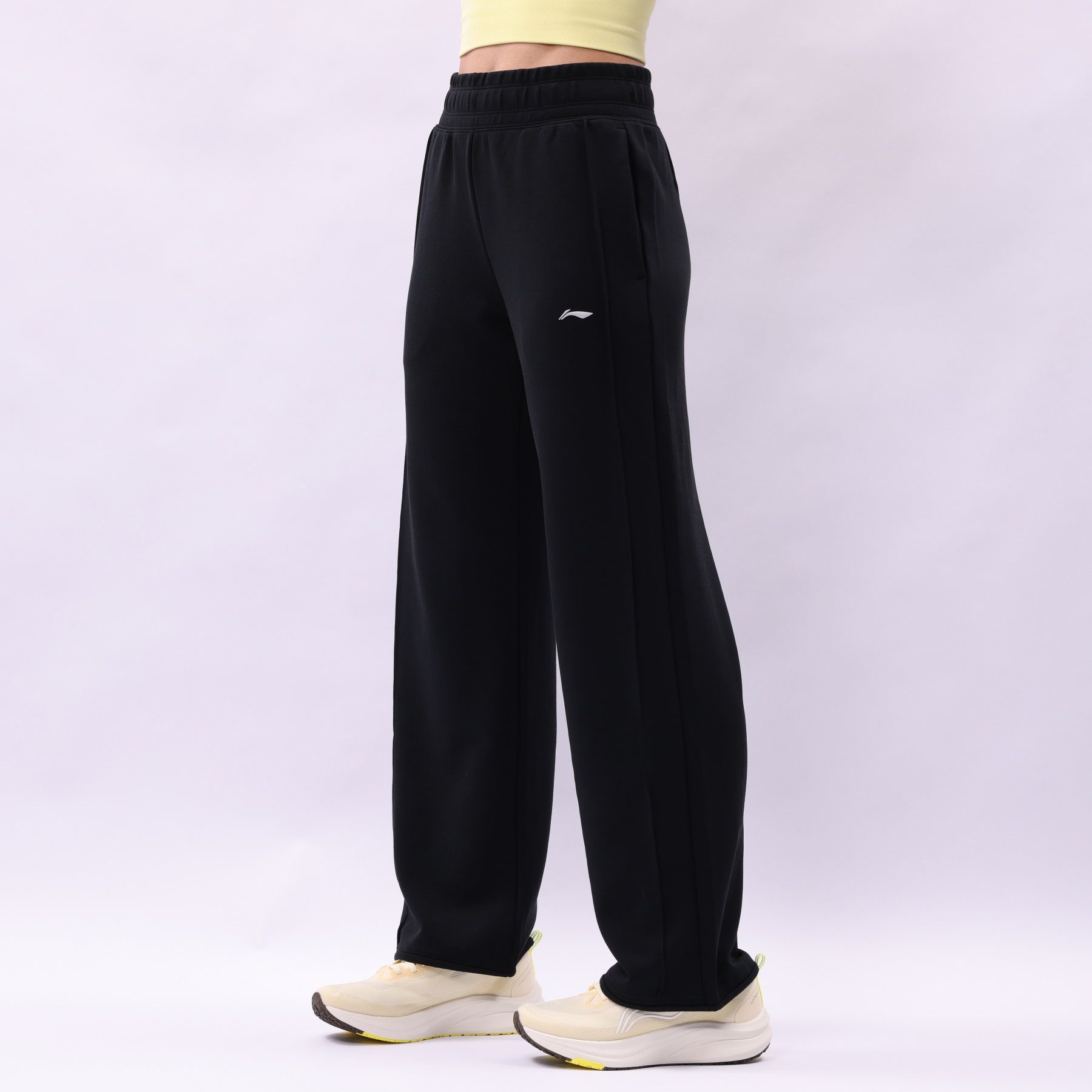 AKLV304-1 Брюки спортивные Workout черный