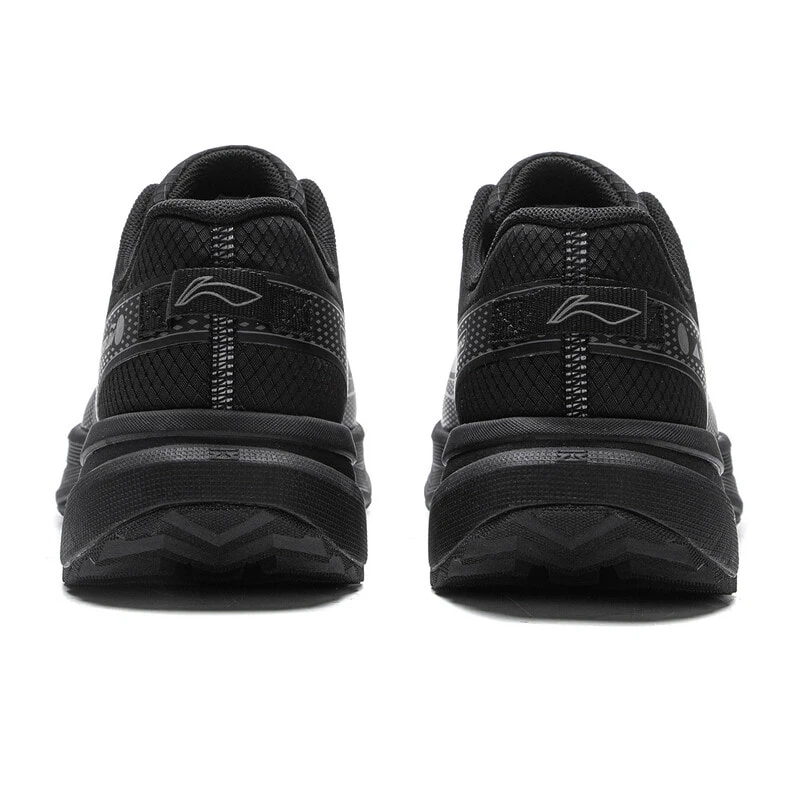 AHTV041-3 Кроссовки Outdoor AXJ Stride черный