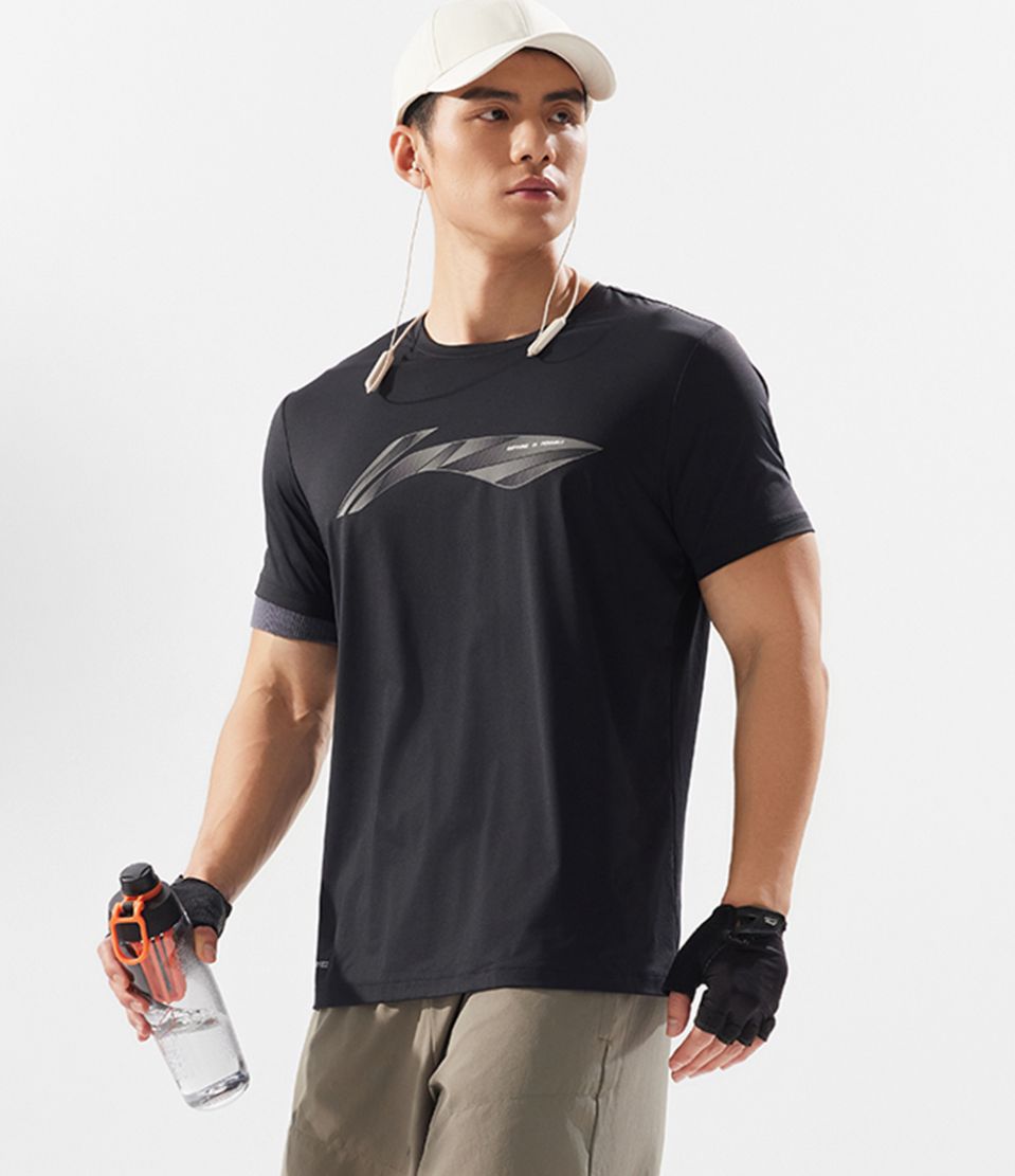 ATSV107-1 Футболка Essentials черный