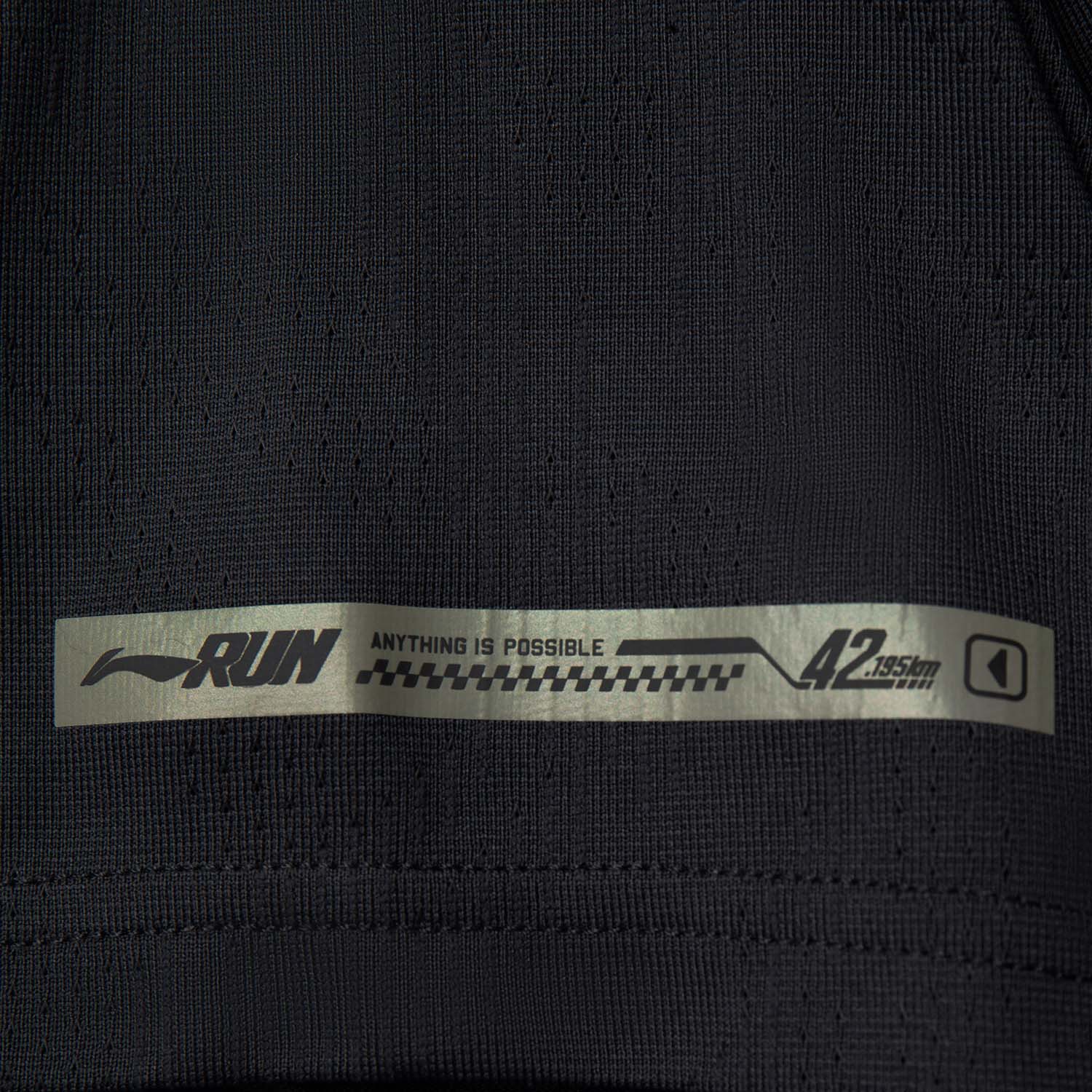 ATSV369-1 Футболка Jogging черный