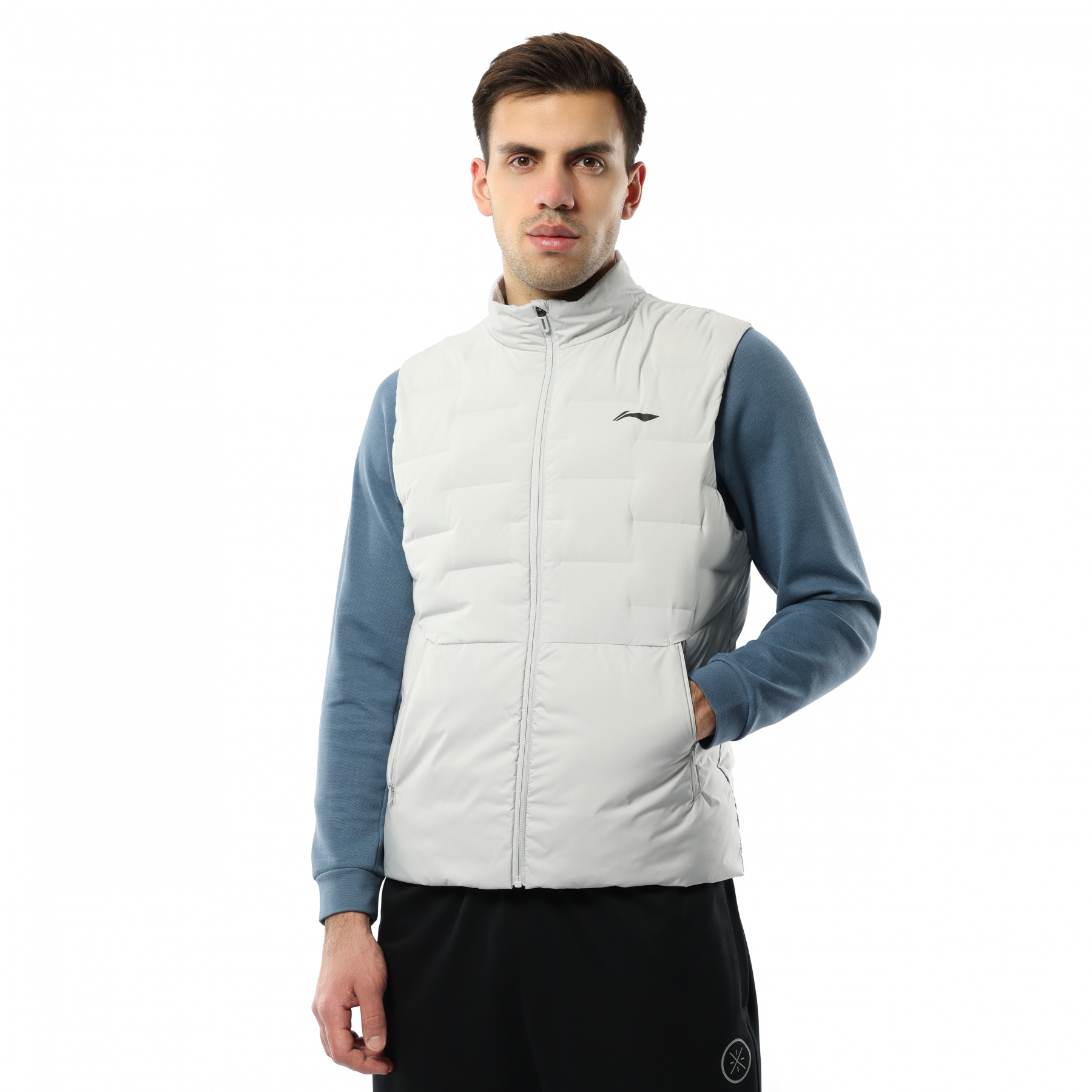 AMRV089-1 Жилет пуховый Essentials серый