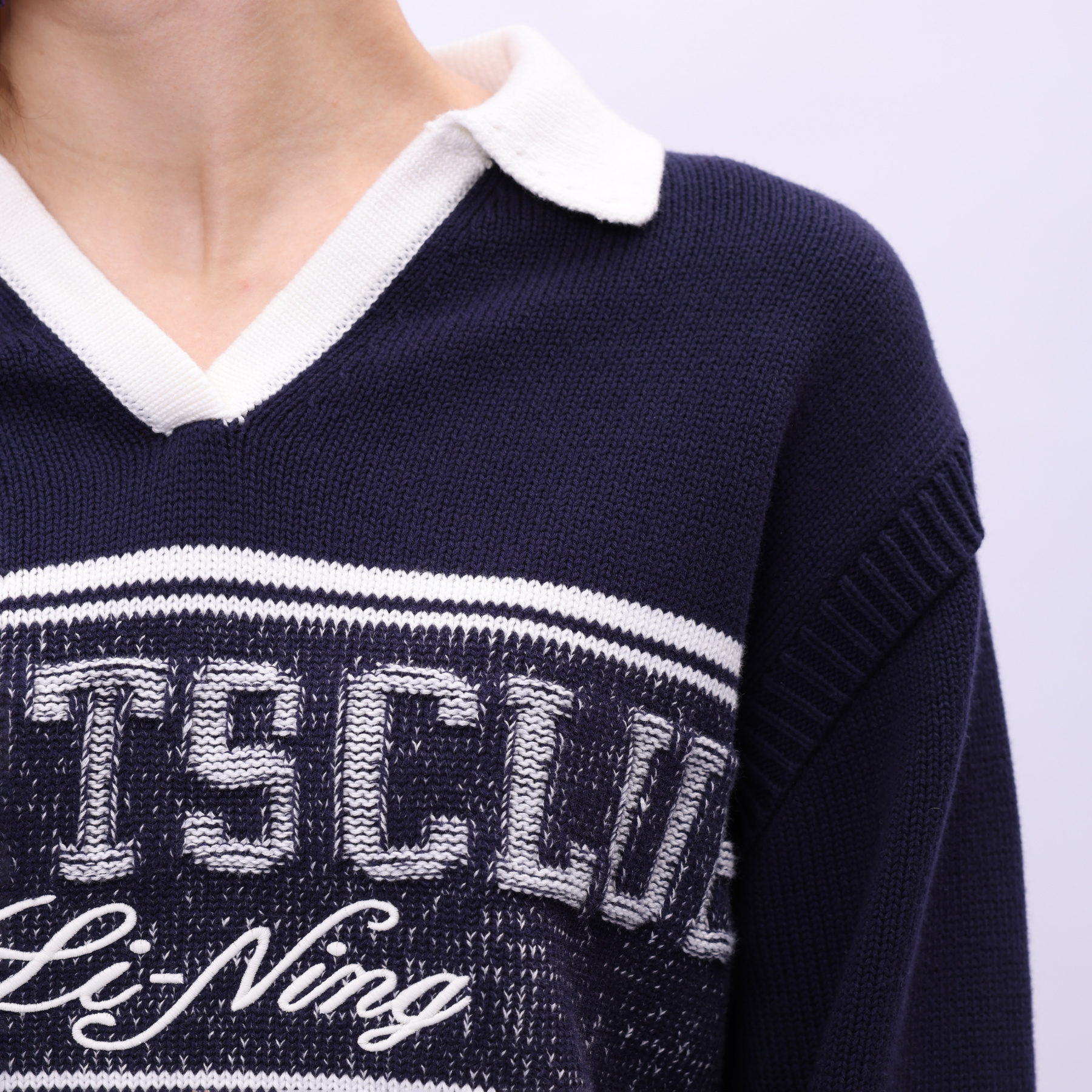 AMBV018-1 Свитер Heritage синий