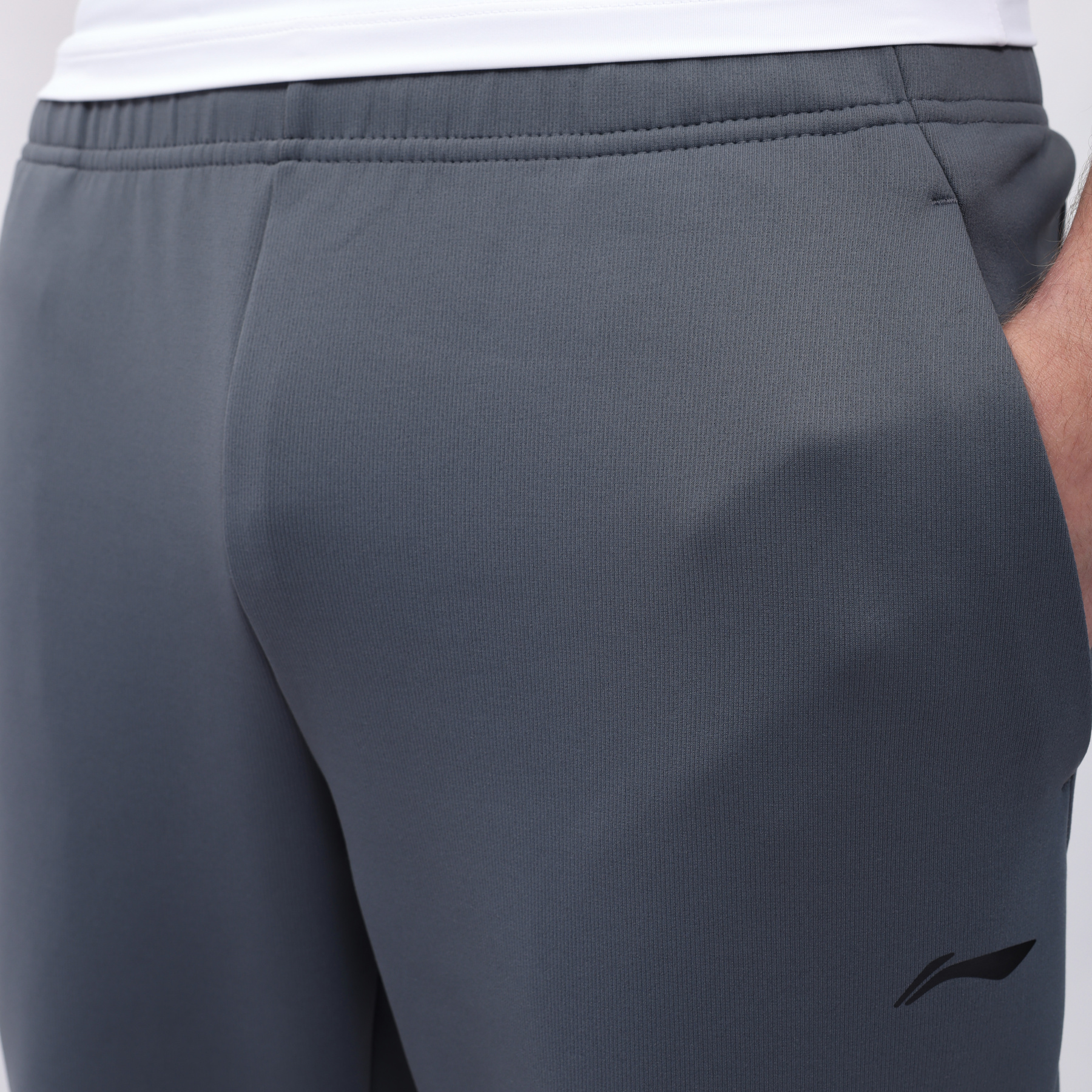 AKLW039-4 Брюки джоггеры Essentials серый