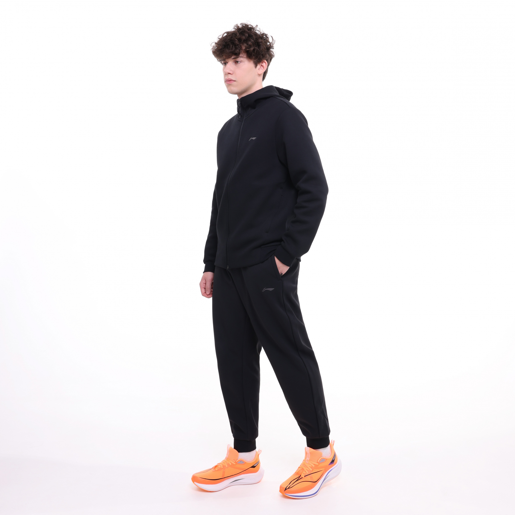 AWDU581-1 Толстовка Essentials черный