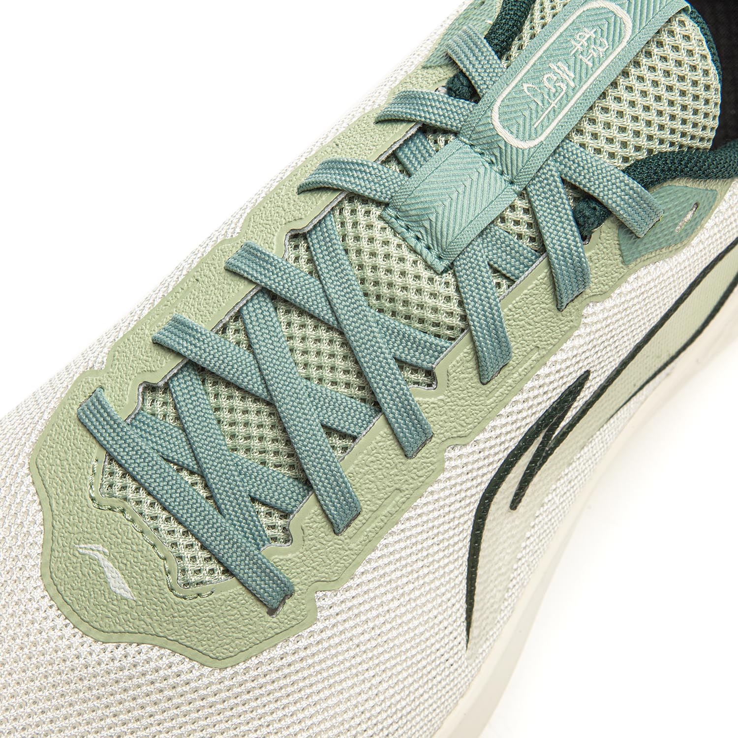 ARSV059-1 Кроссовки Light Cloud белый