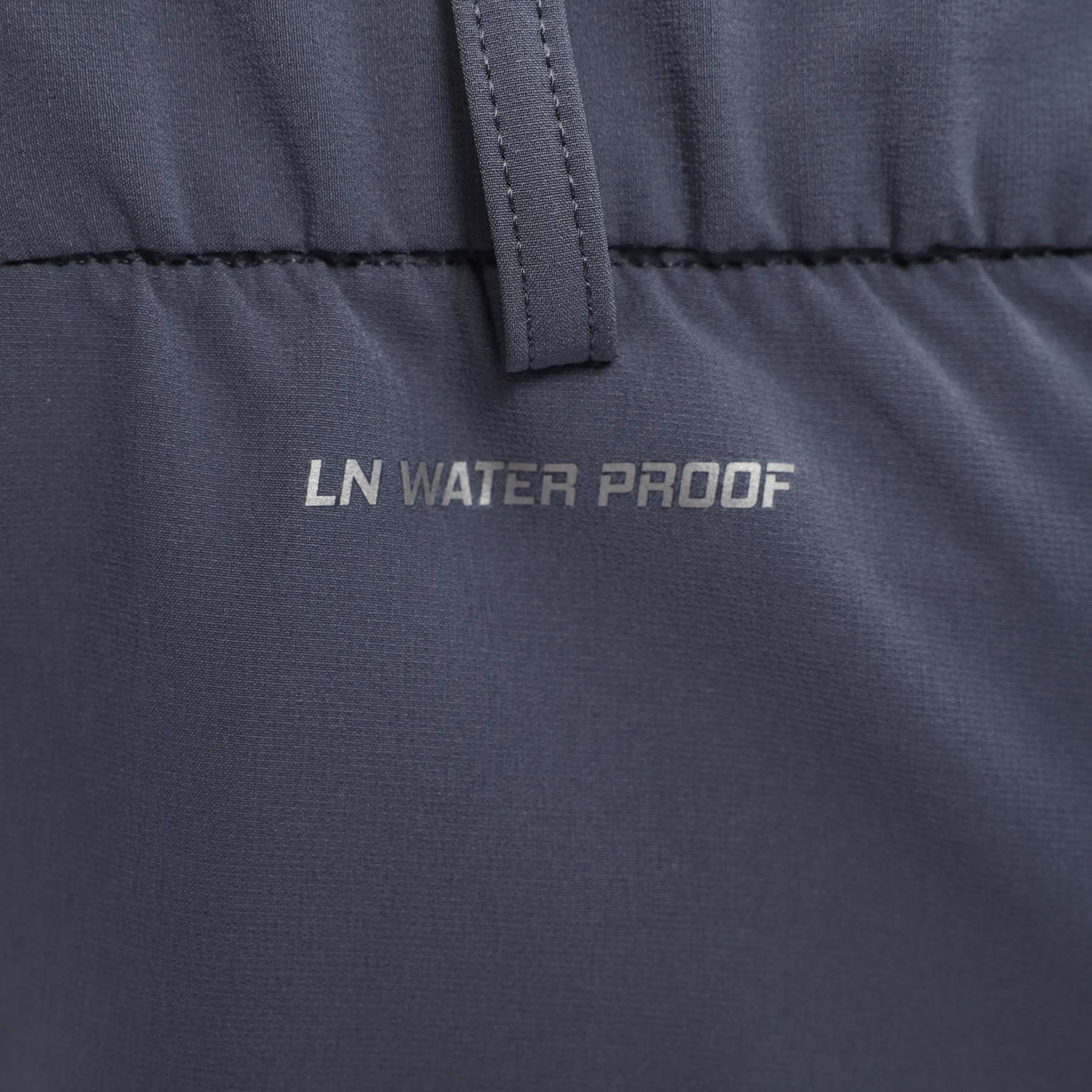 AYKW045-3 Брюки спортивные Essentials серый