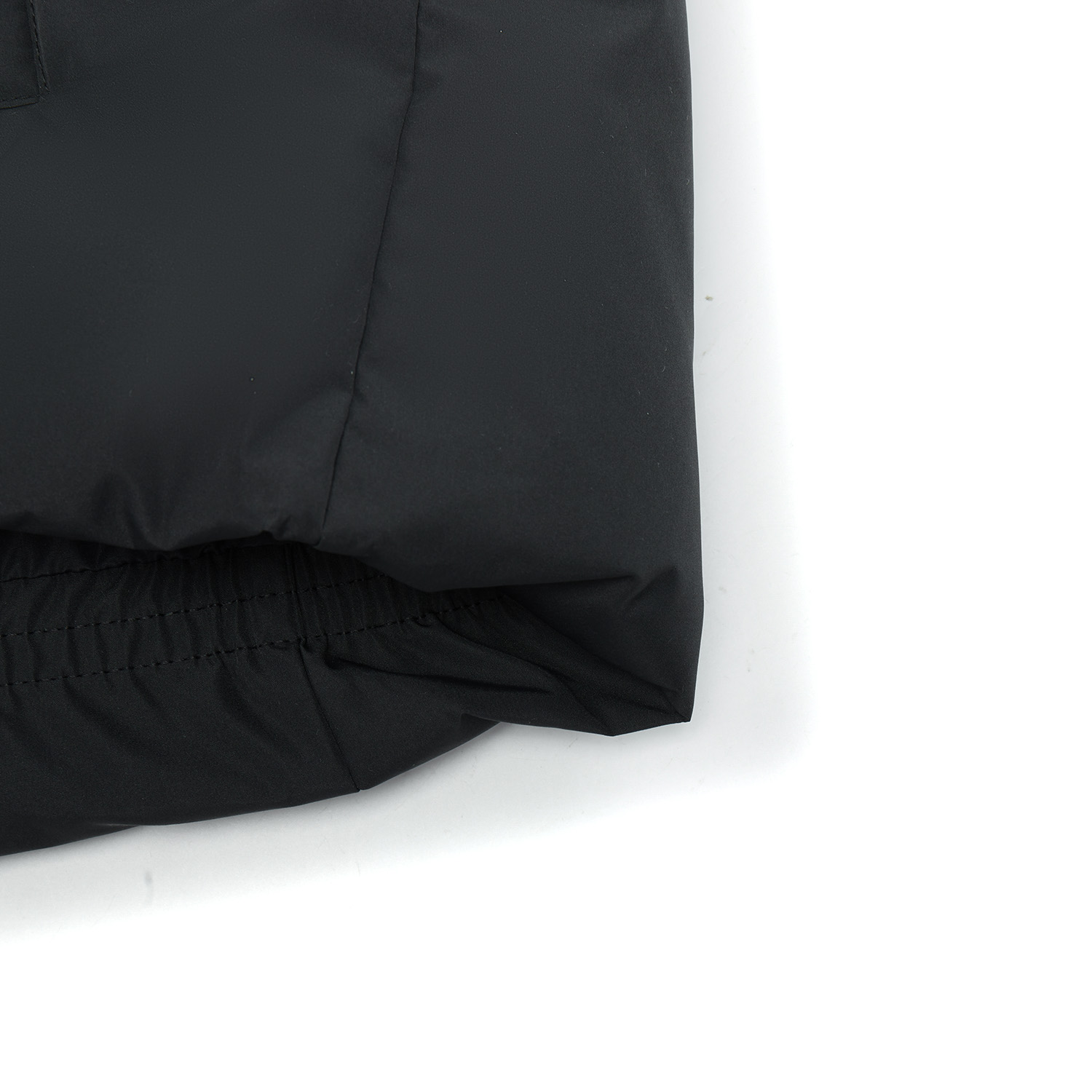 AMRV029-3 Жилет пуховый Bad5 Off-Court черный